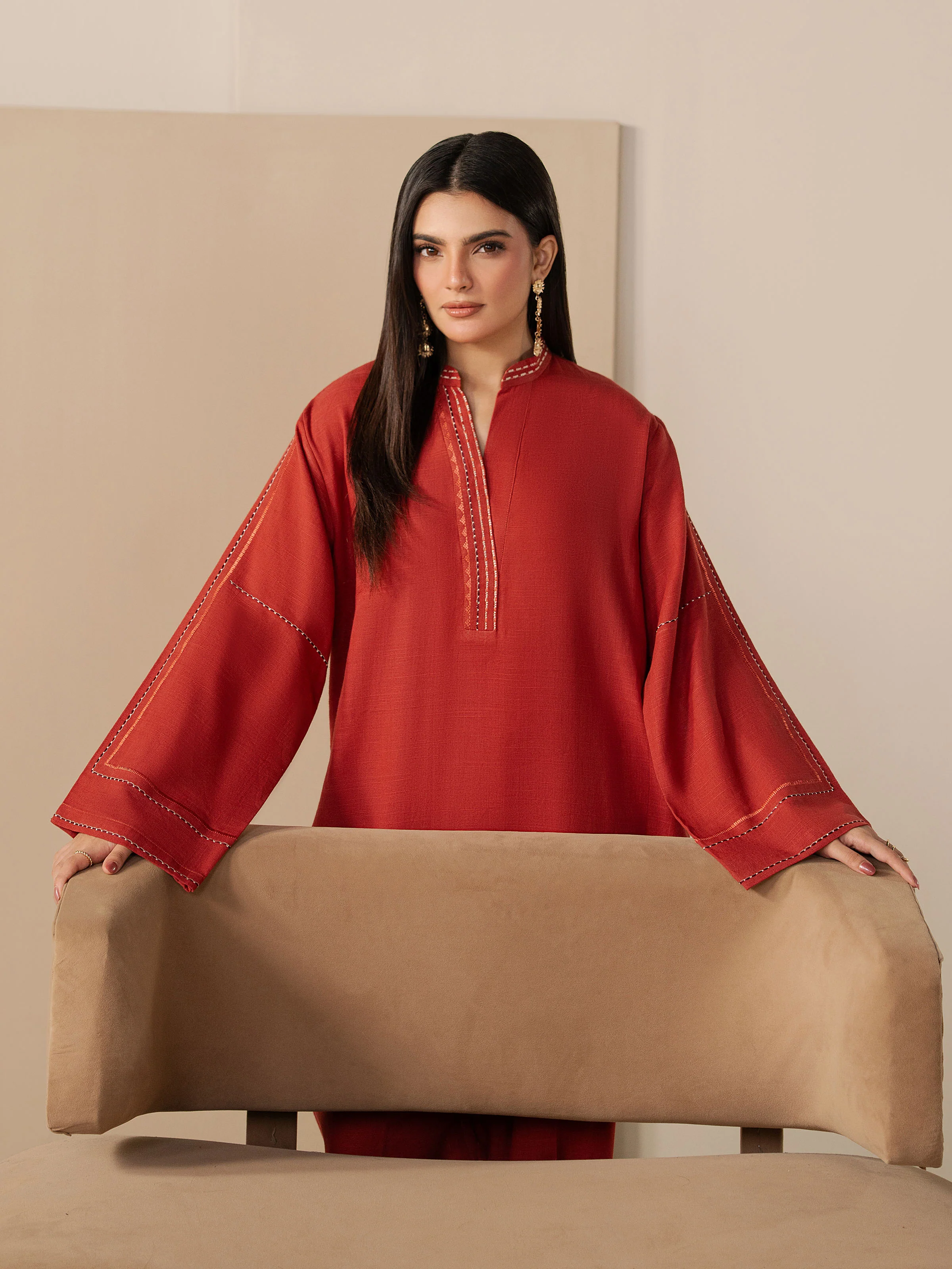 Embroidered Khaddar Co-Ord Set - EWTKED5-84007ST - Image 2