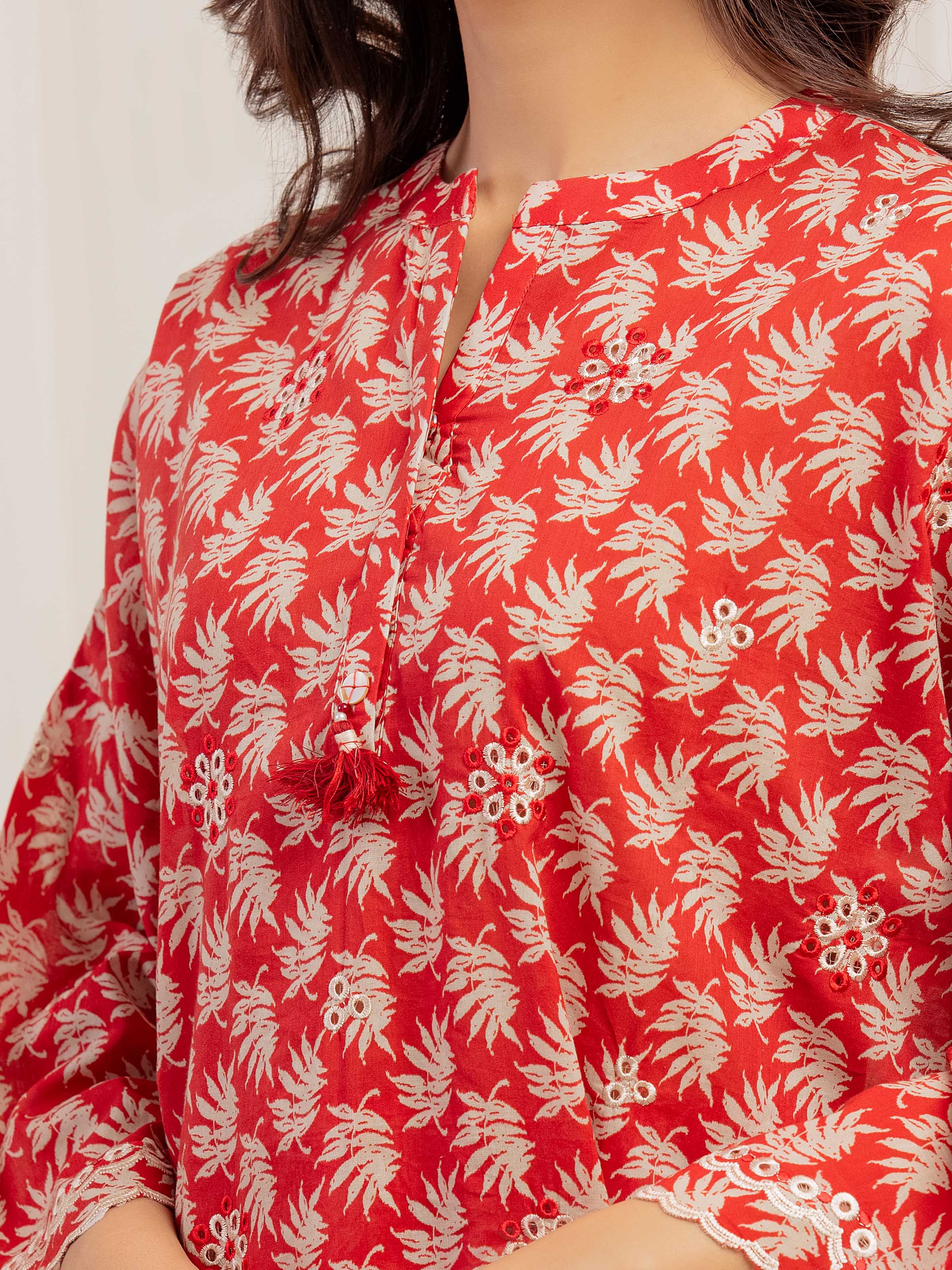 Embroidered Lawn Co-Ord Set - EWTKE5-81877ST - Image 3