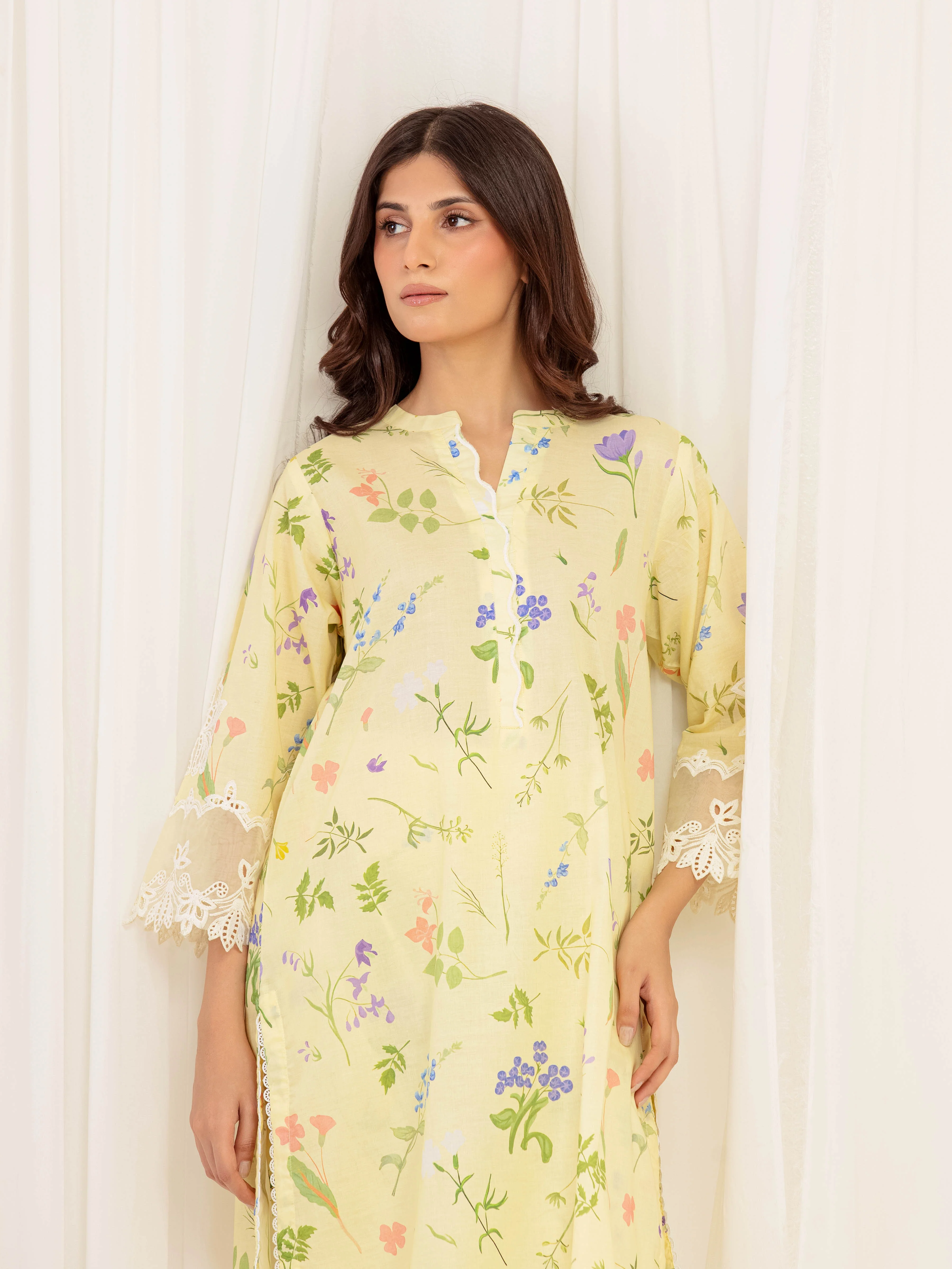 Embroidered Lawn Co-Ord Set - EWTKE5-82389ST - Image 2