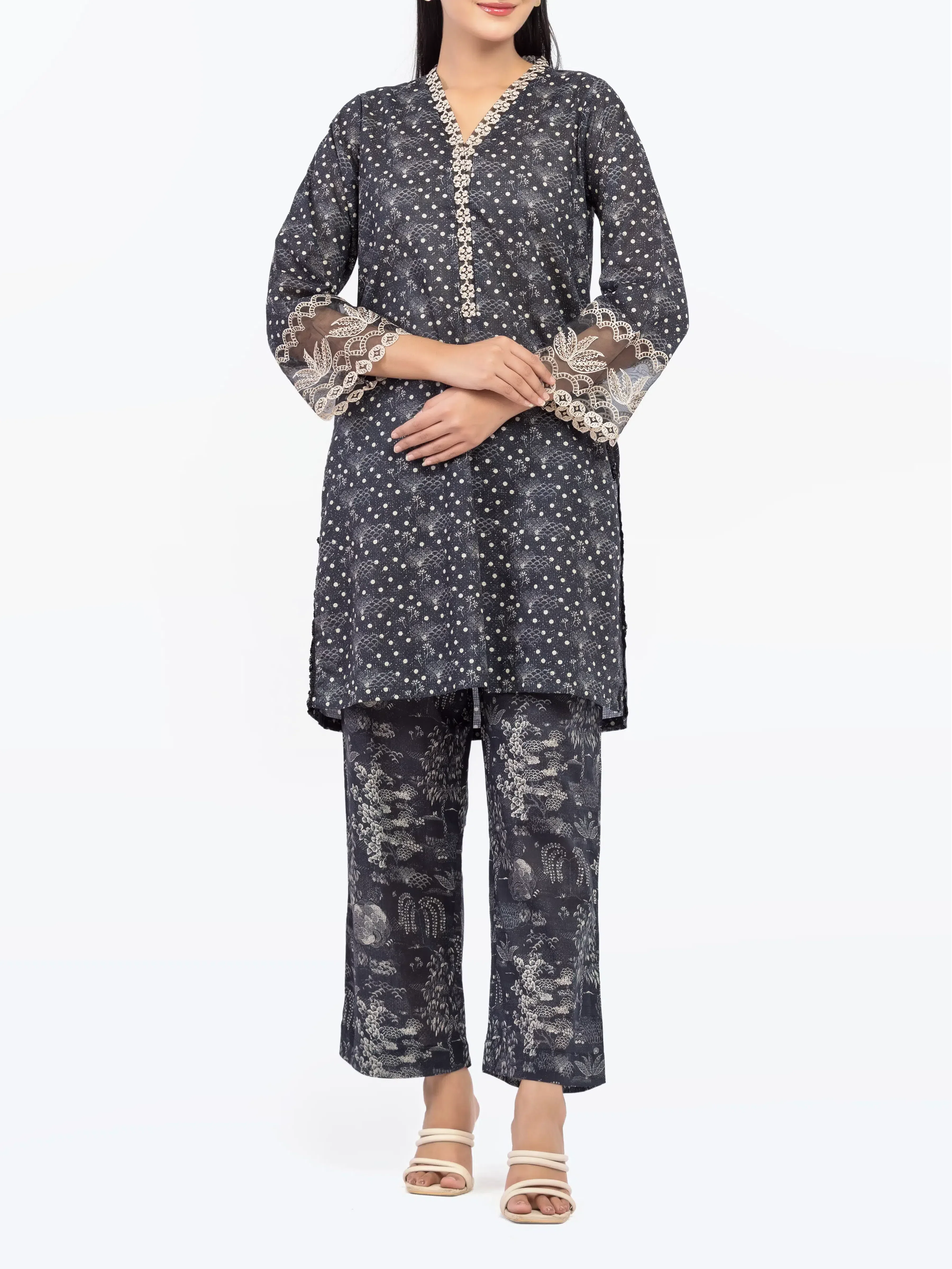 Embroidered Lawn Slub Co-Ord Set - EWTKE5-81678ST