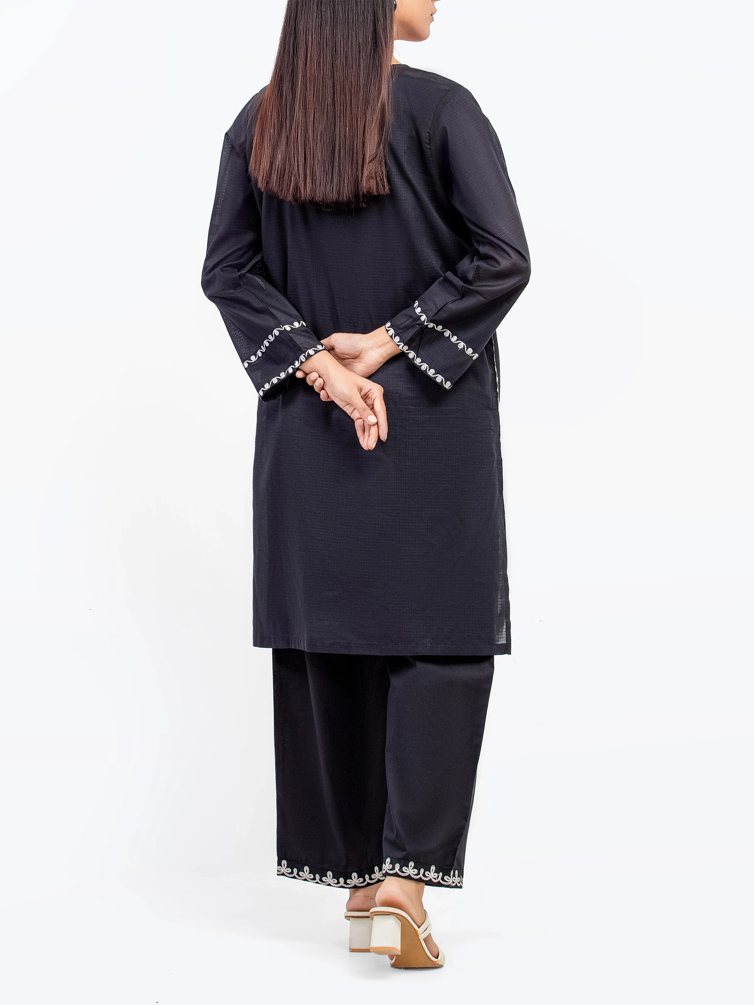 Embroidered Lawn Slub Co-Ord Set - EWTKE5-82100ST - Image 5