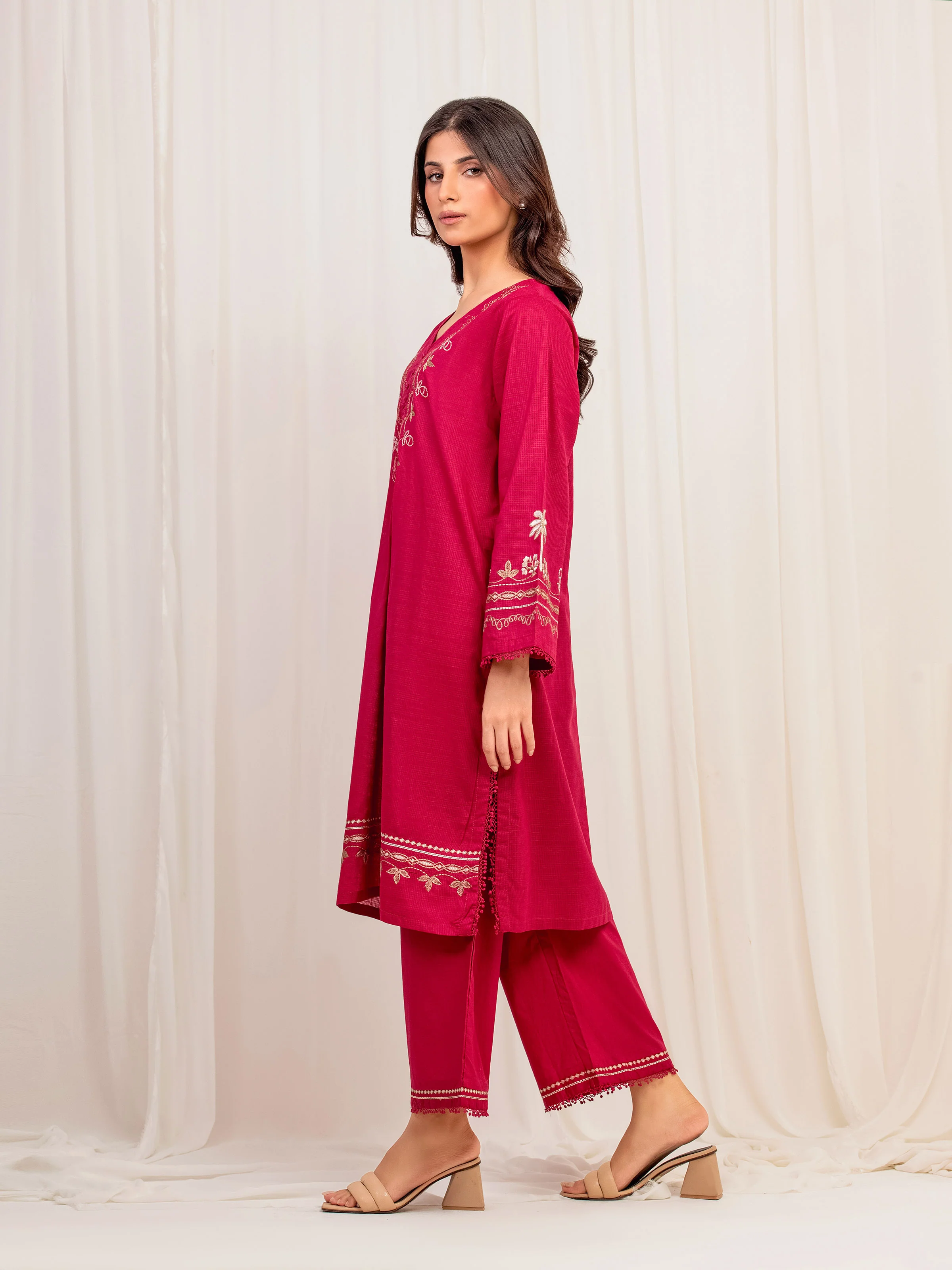 Embroidered Lawn Slub Shirt Trouser - EWTKE5-82101ST - Image 5