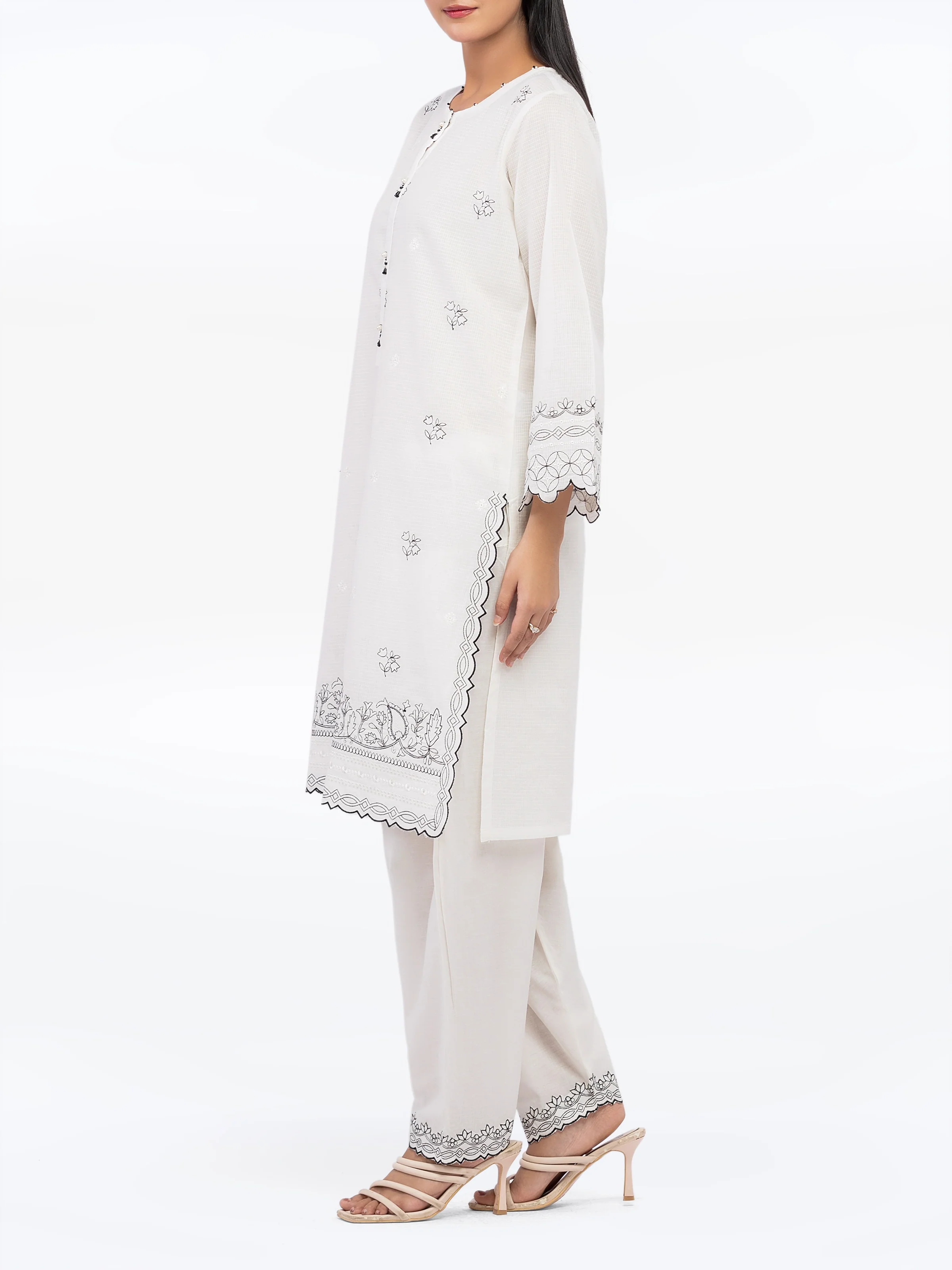 Embroidered Lawn Slub Co-Ord Set - EWTKE5-82102ST - Image 5