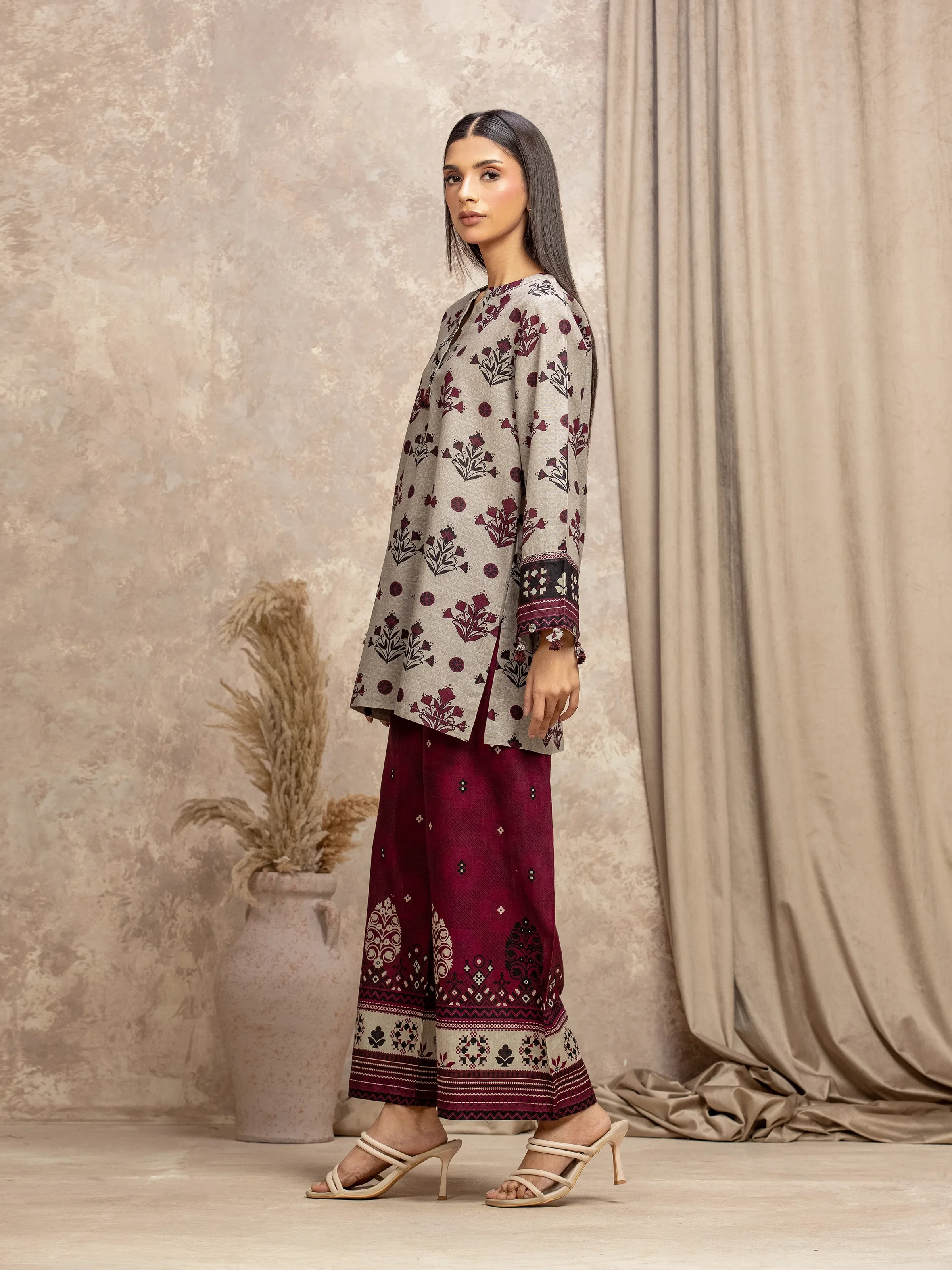 Printed Khaddar Co-Ord Set - EWTKP5-84034ST - Image 4