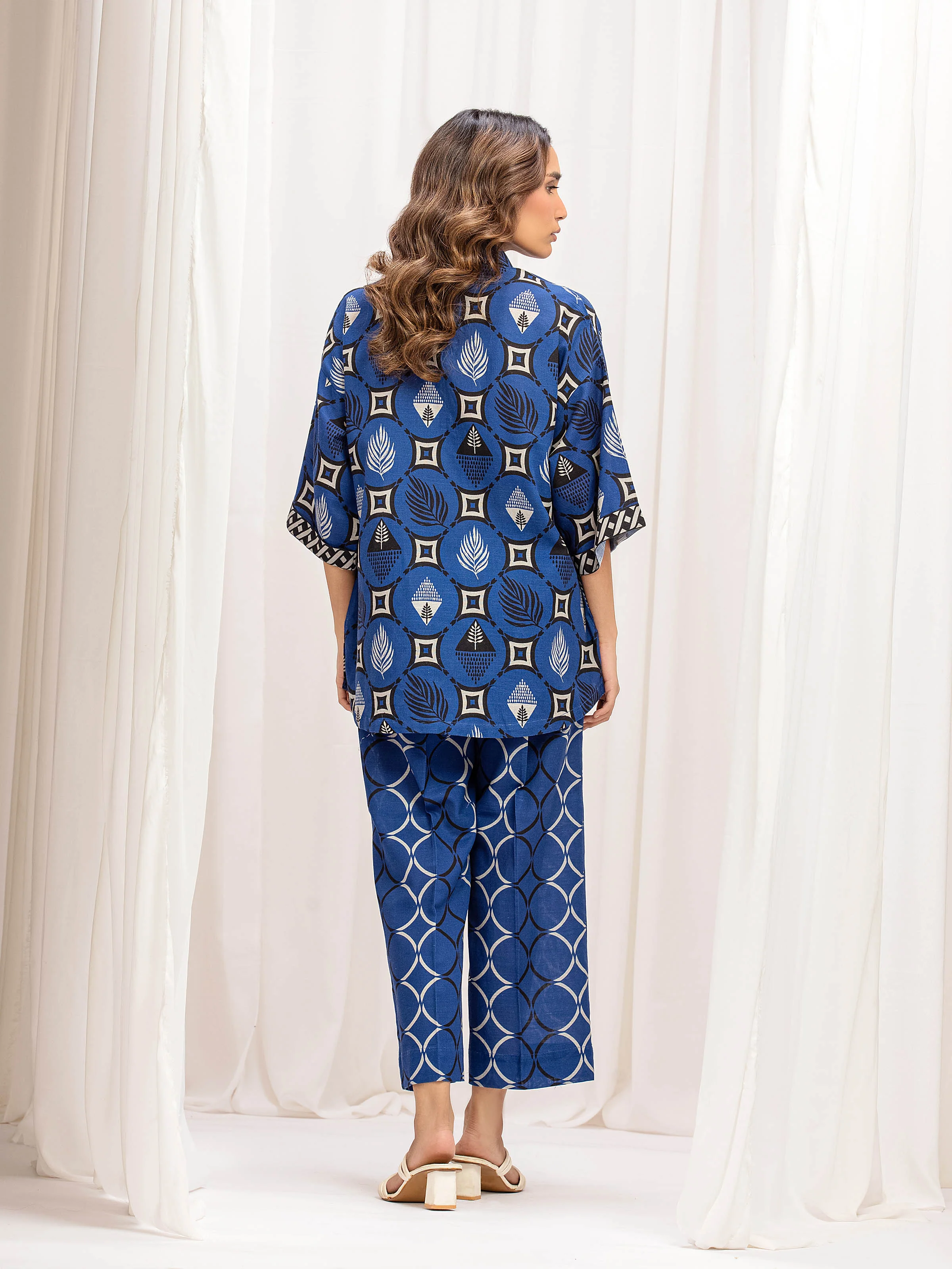 Printed Khaddar Co-Ord Set - EWTKP5-84043ST - Image 5