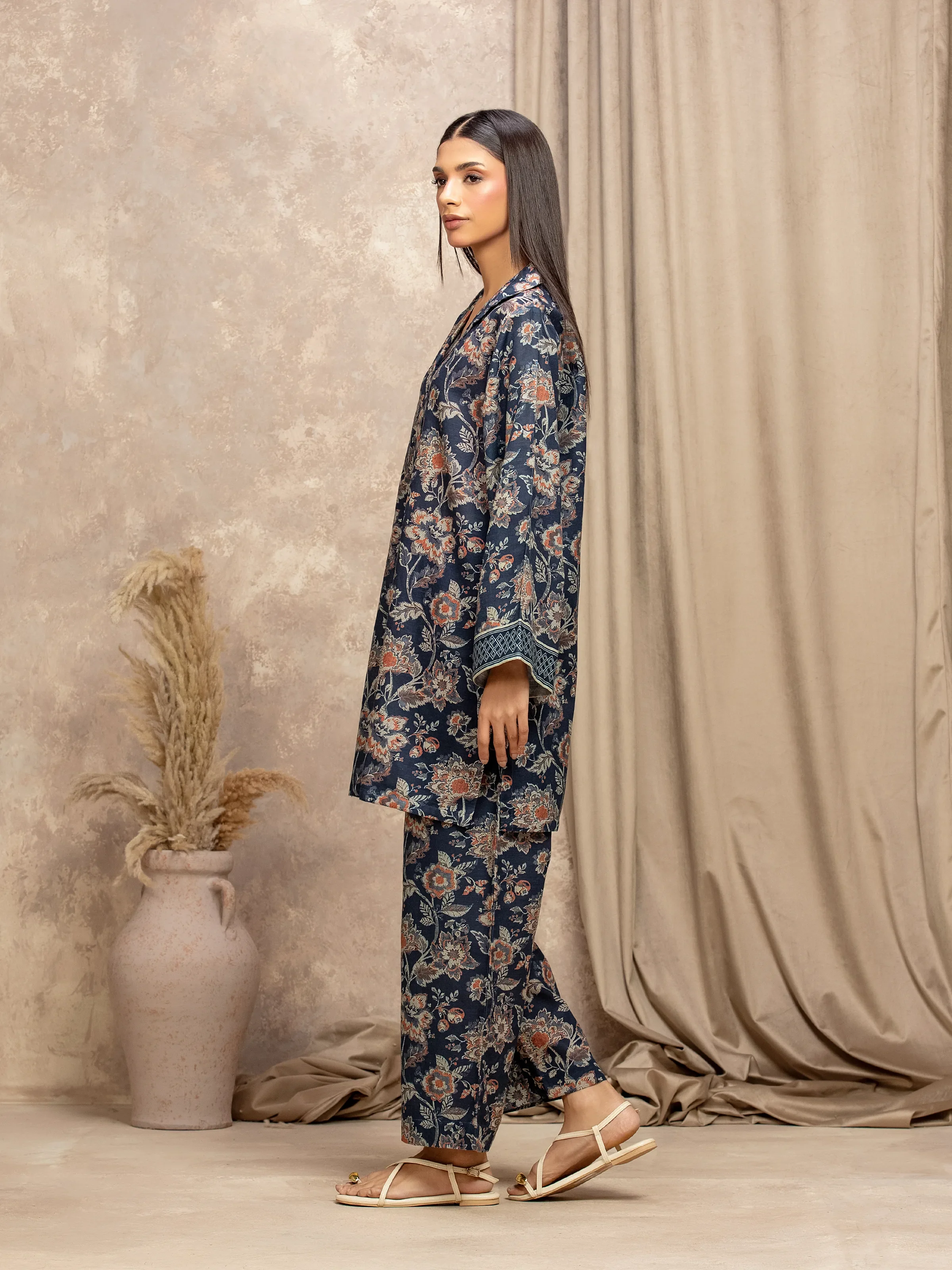Printed Khaddar Co-Ord Set - EWTKP5-84087ST - Image 5