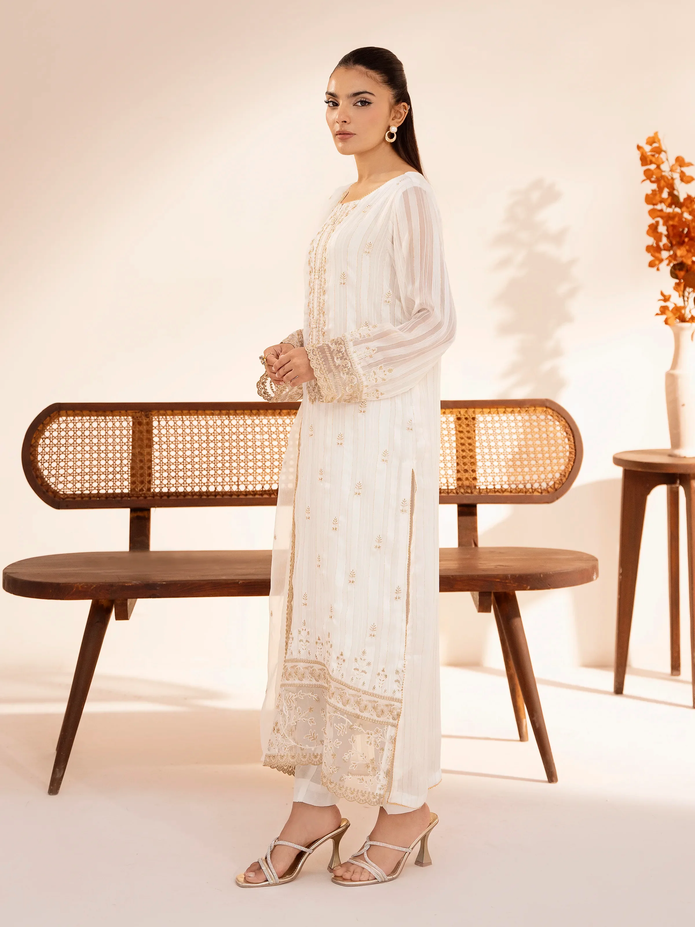 Embroidered Chiffon Suit - EWTPLE24-00013-3P - Image 4