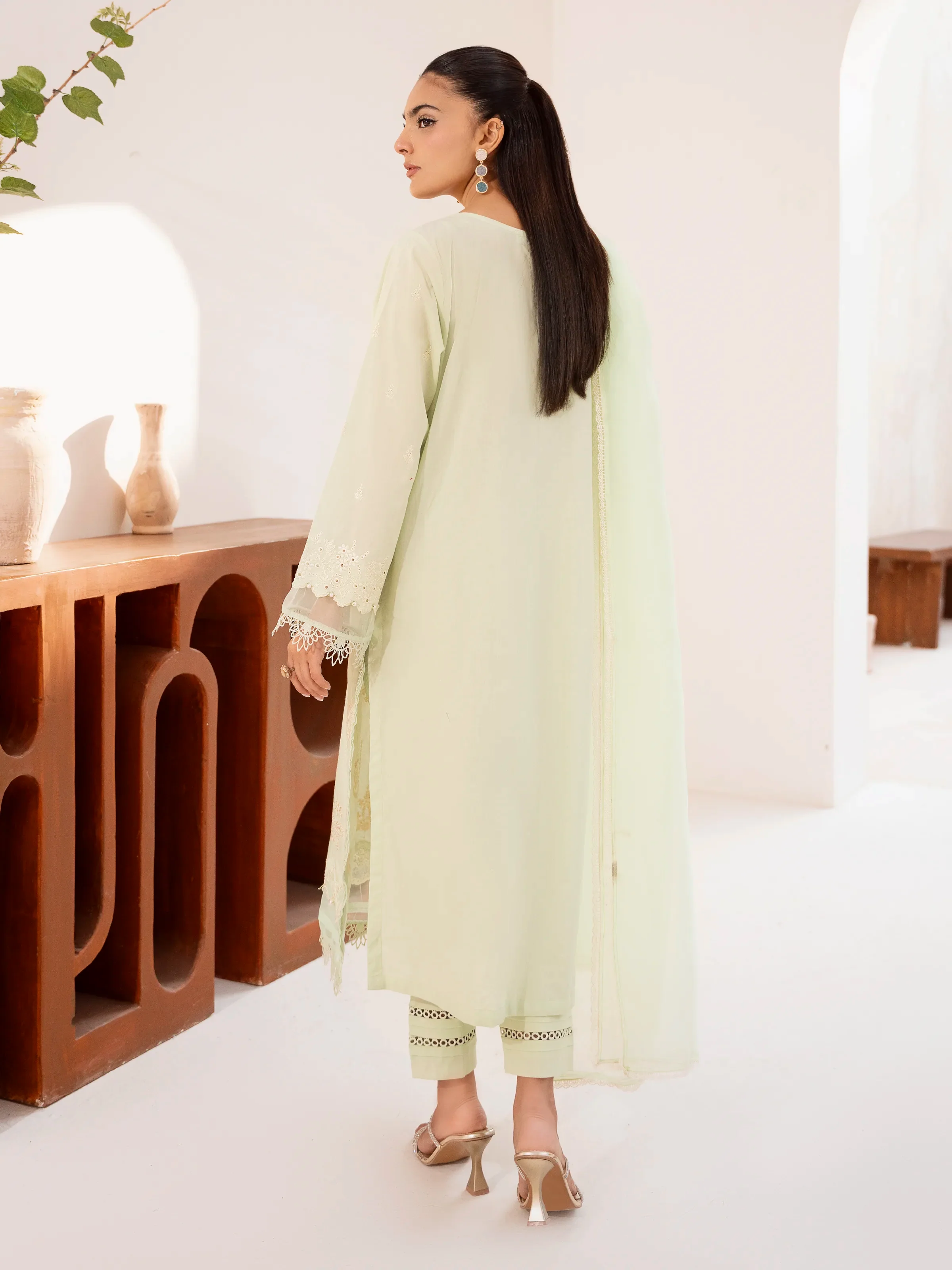 Embroidered Cambric Suit - EWTKE24-81045-3P - Image 5