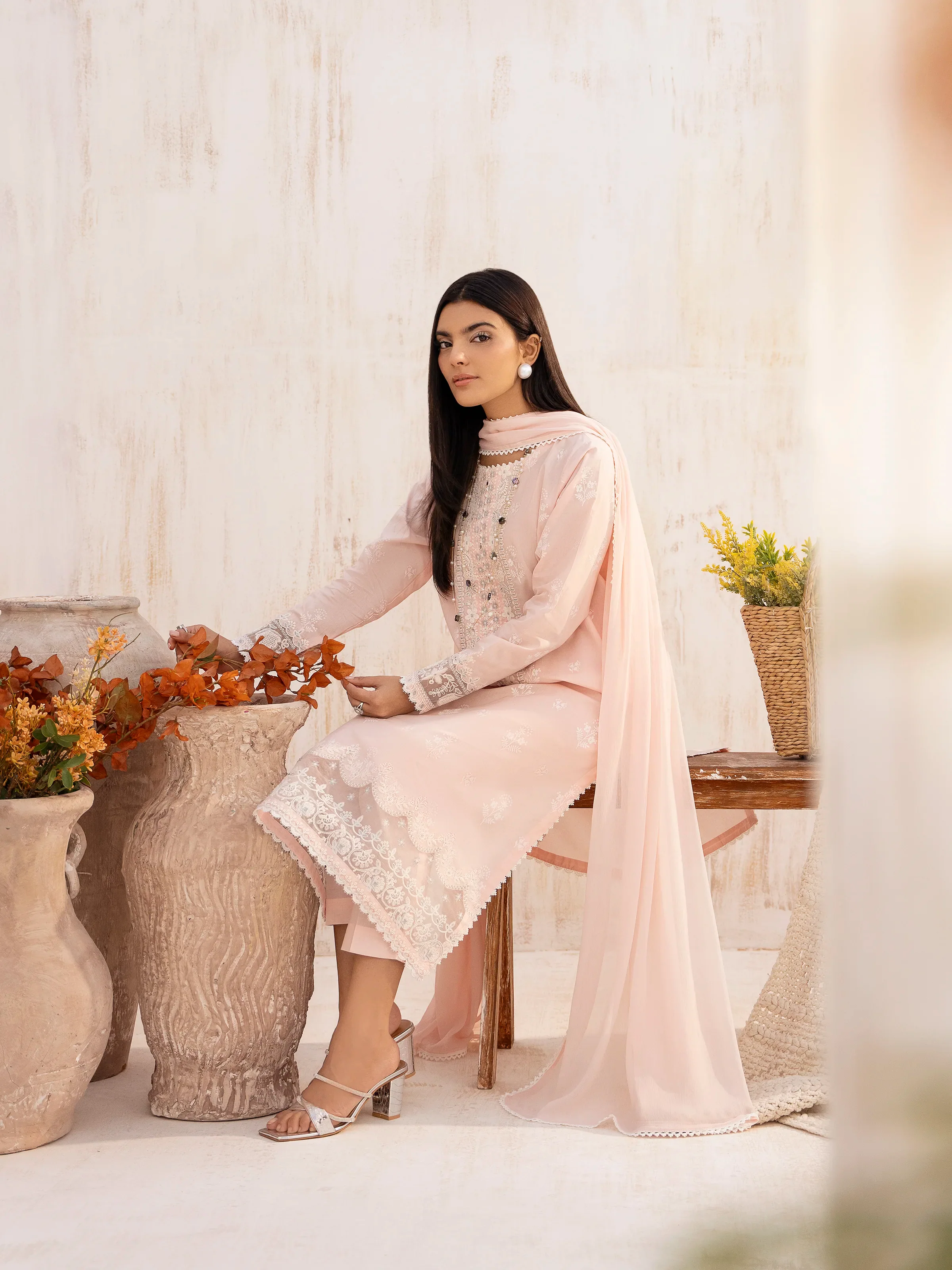 Embroidered Cambric Suit - EWTKE24-81053-3P - Image 4