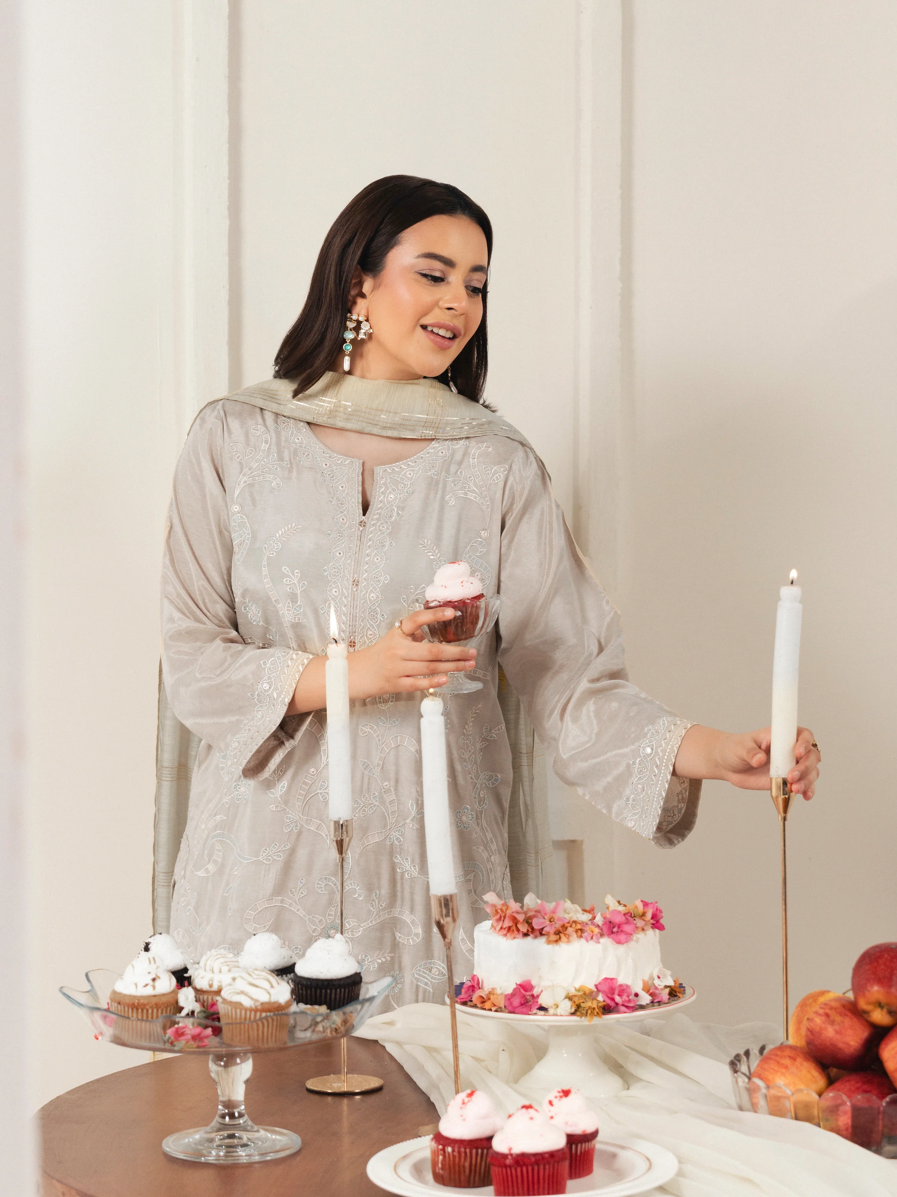 Embroidered Karandi Suit - EWTKED6-86076-3P - Image 4