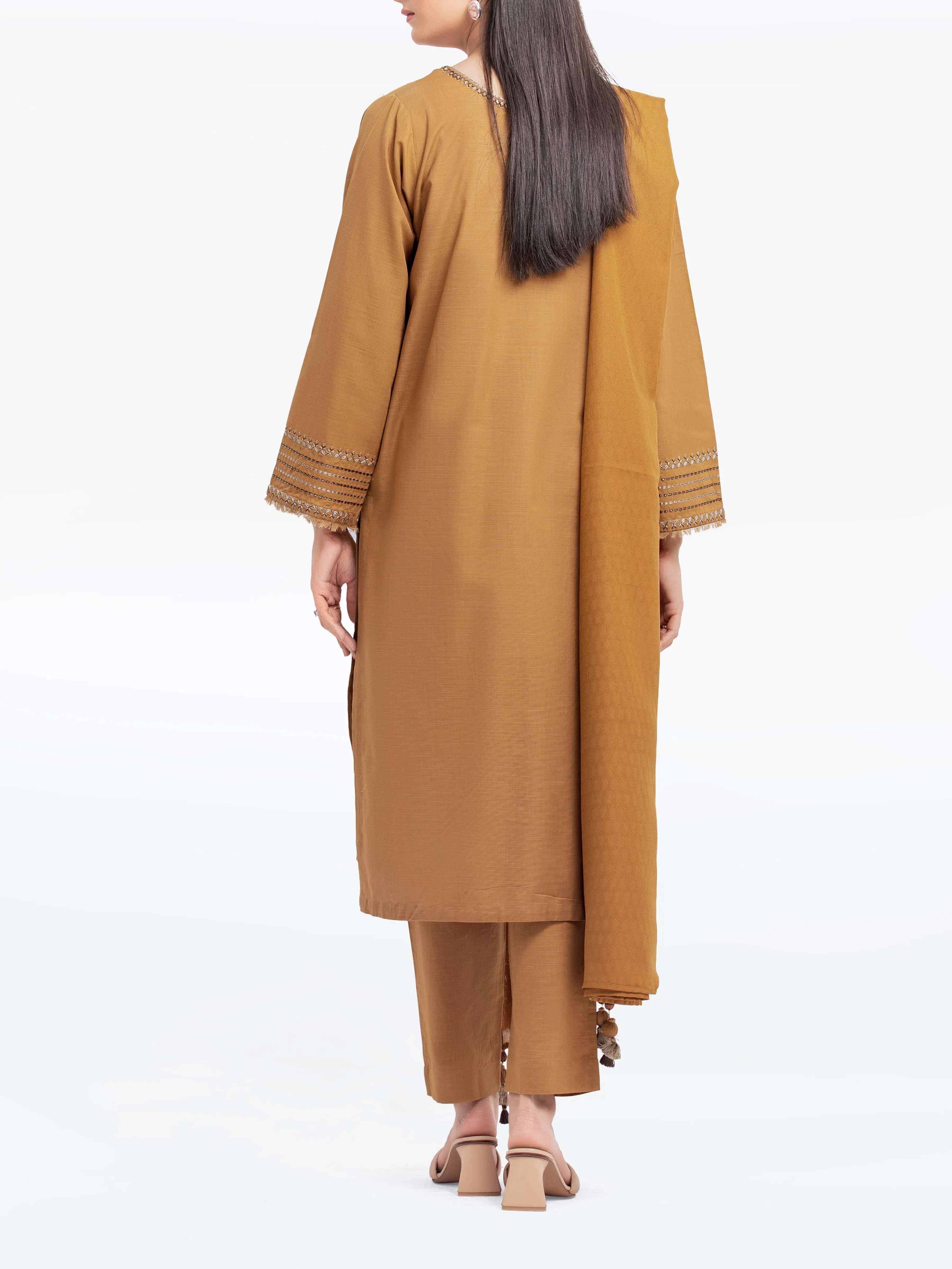 Embroidered Khaddar Suit - EWTKE24-81375-3P - Image 6