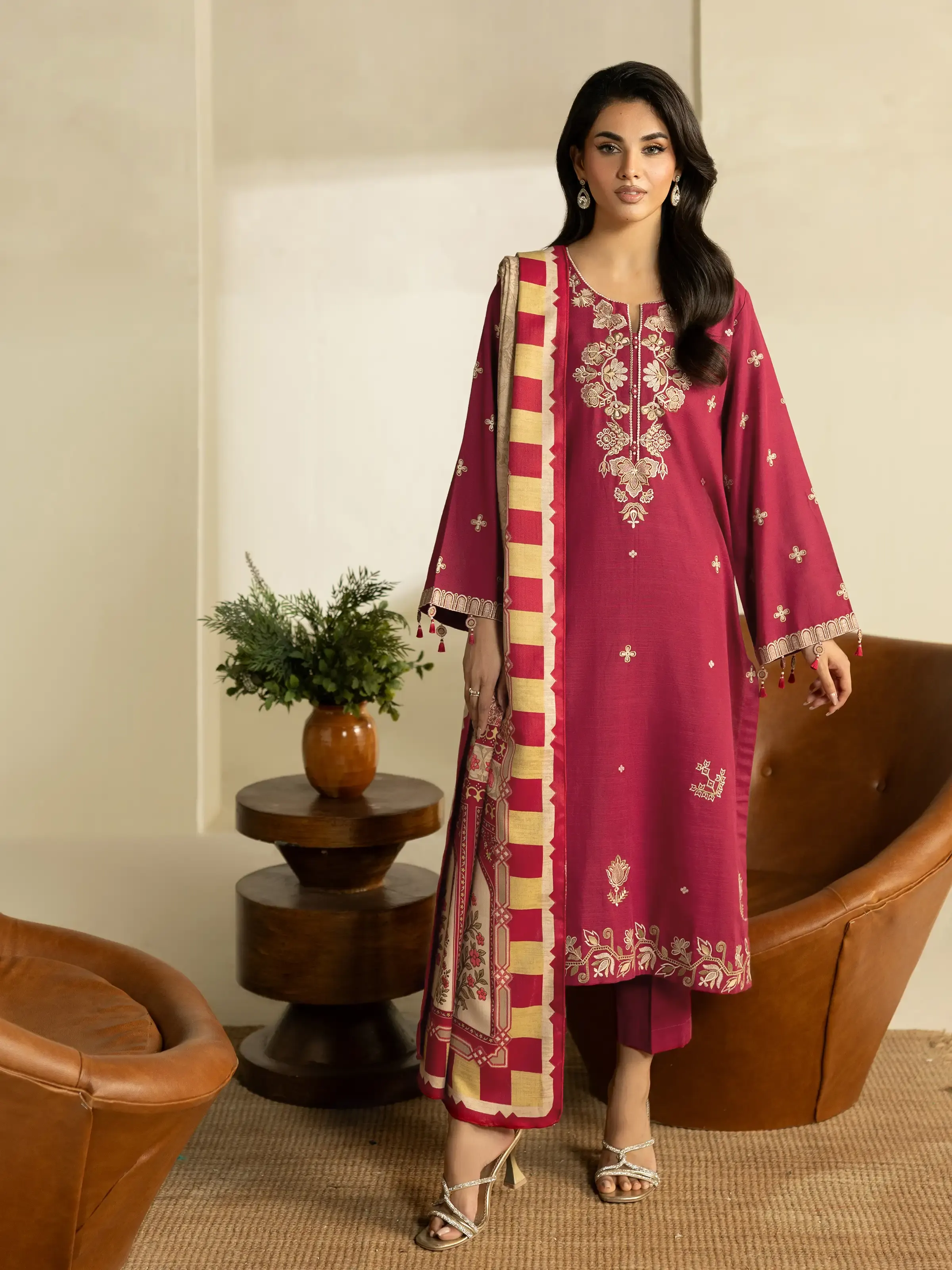 Embroidered Khaddar Suit - EWTKED5-84012-3P