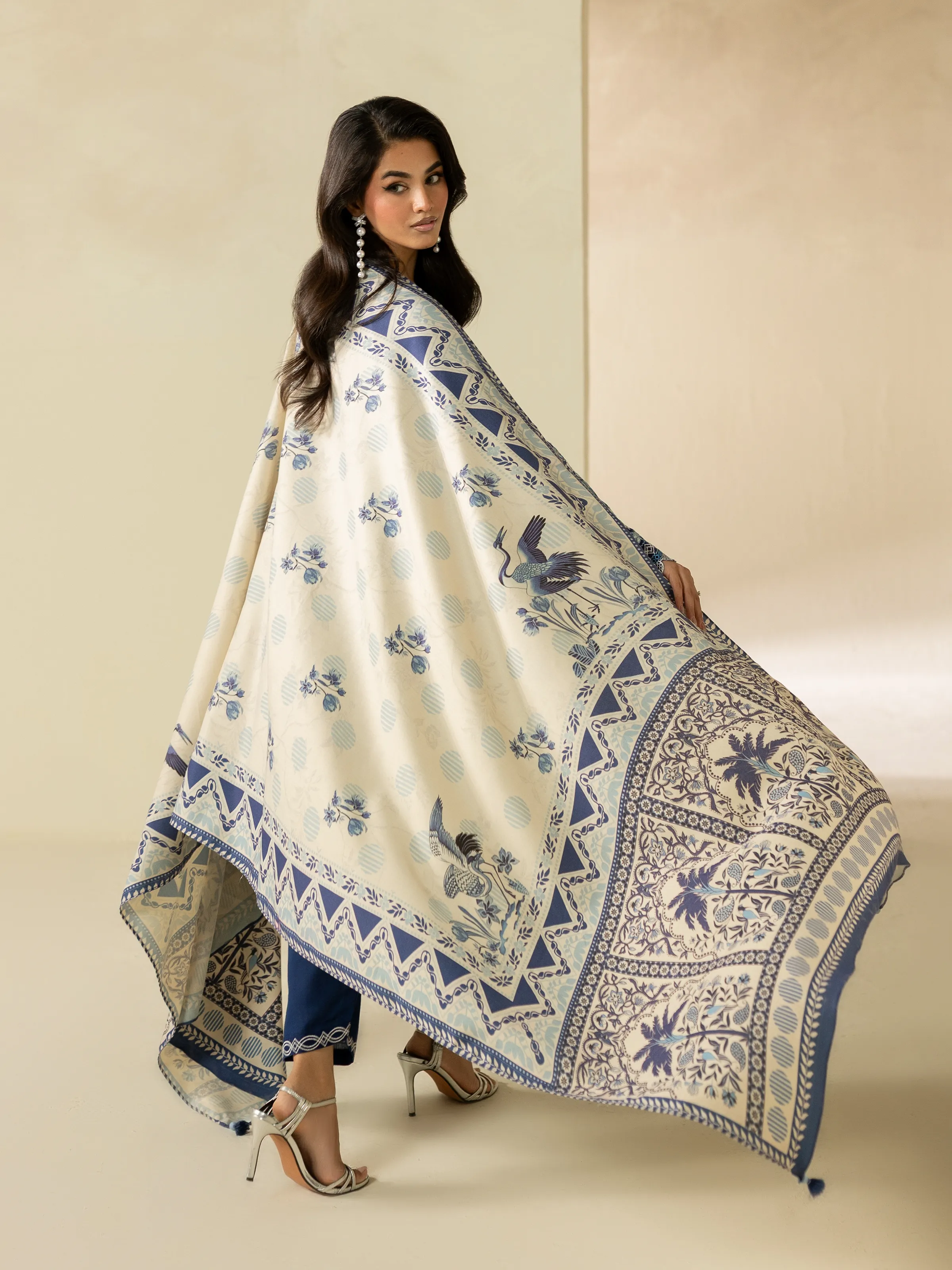 Embroidered Khaddar Suit - EWTKED5-84020-3P - Image 6