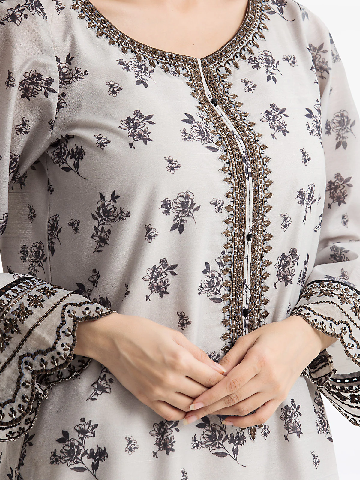 Embroidered Lawn Slub Suit - EWTKE24-69641-3P - Image 3