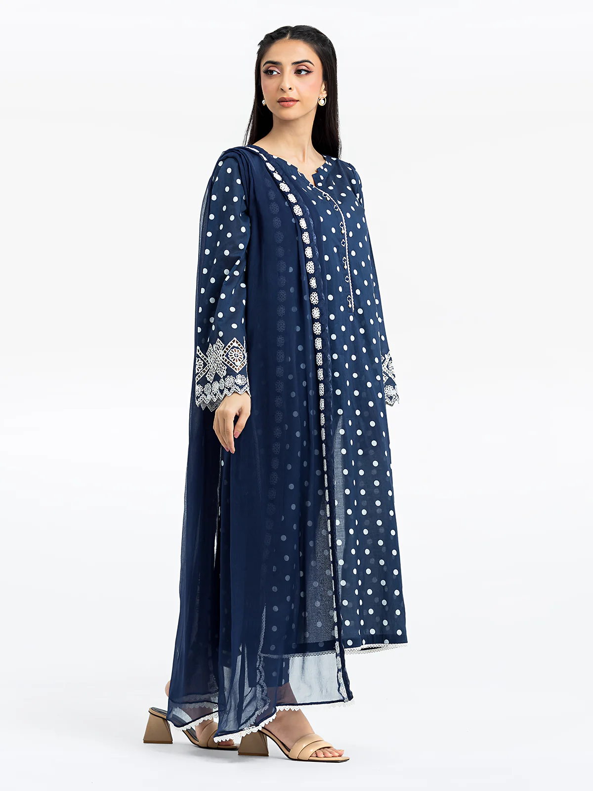 Embroidered Lawn Suit - EWTKE24-81013-3P - Image 5