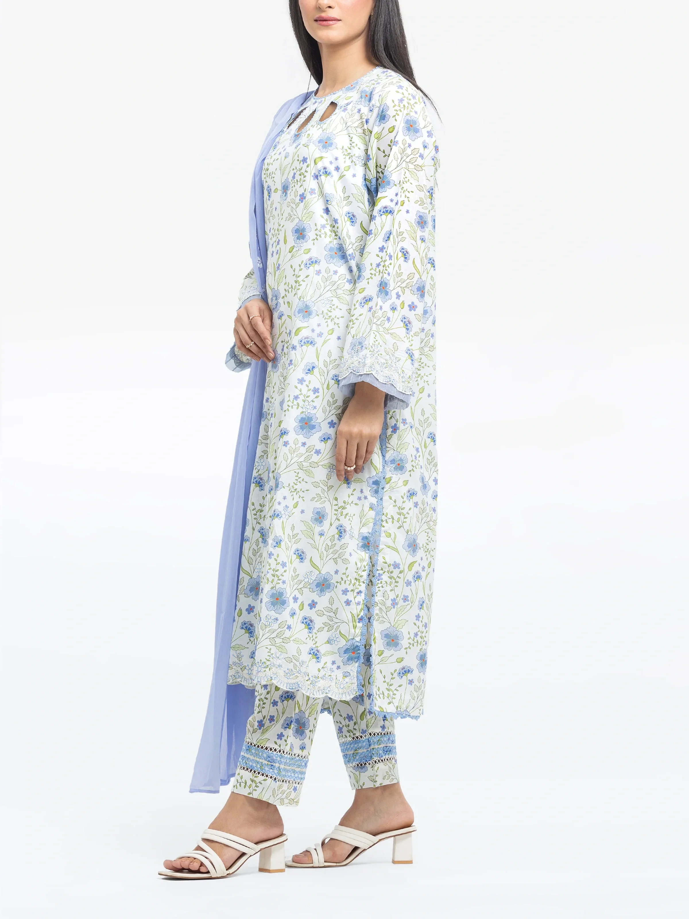 Embroidered Lawn Suit - EWTKE24-81152-3P - Image 4