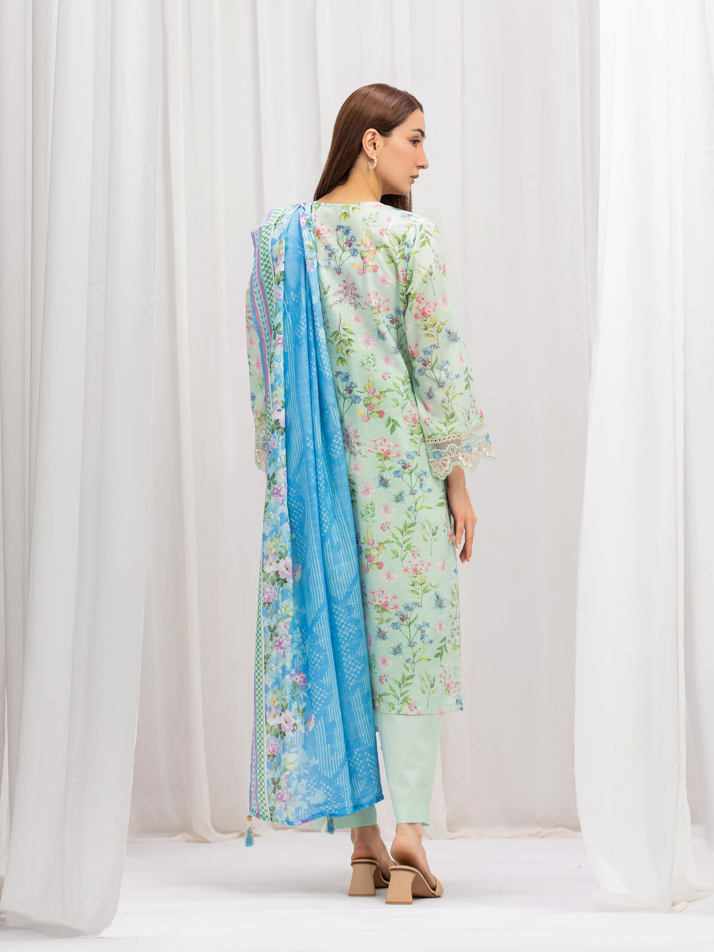 Embroidered Lawn Suit - EWTKE5-82345-3P - Image 6