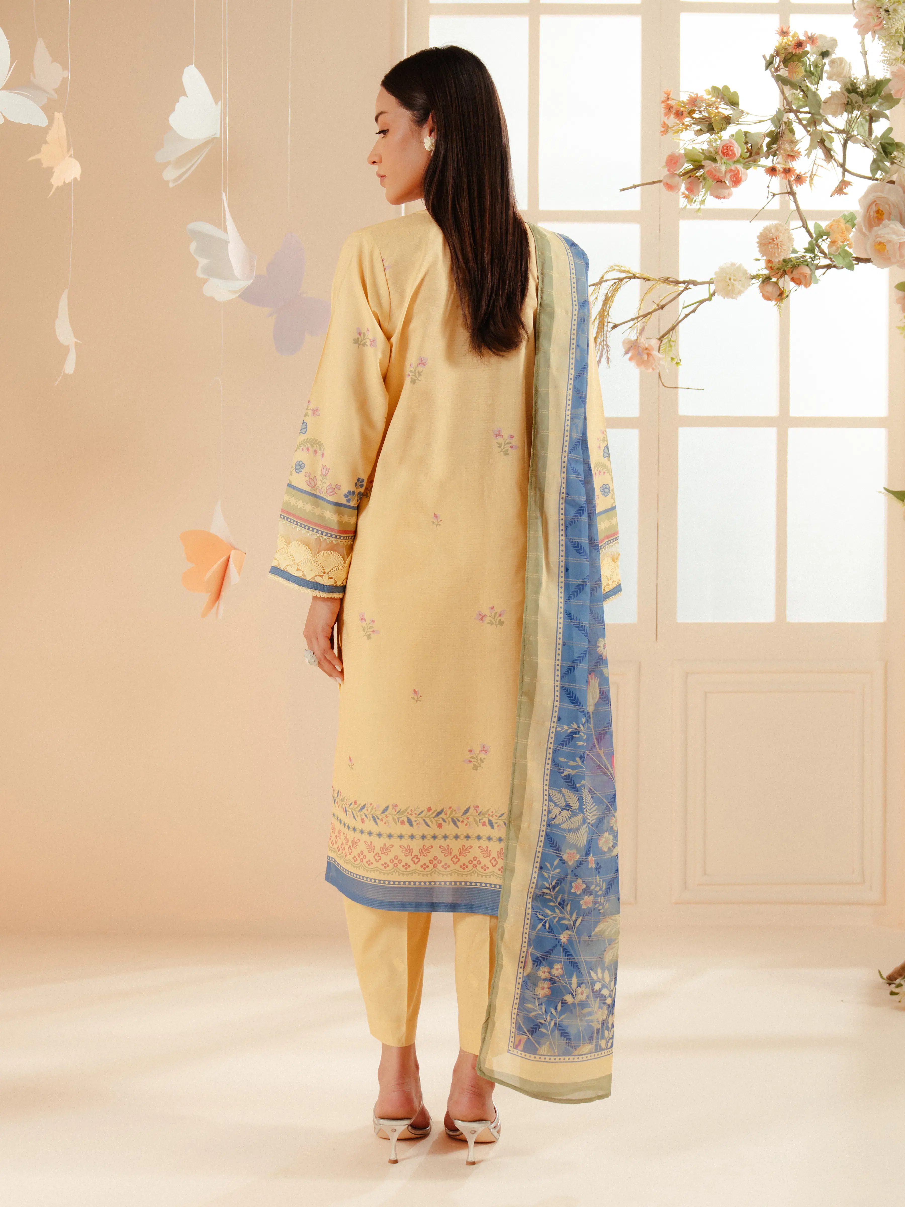 Embroidered Mesuri Suit - EWTKE5-81717-3P - Image 6