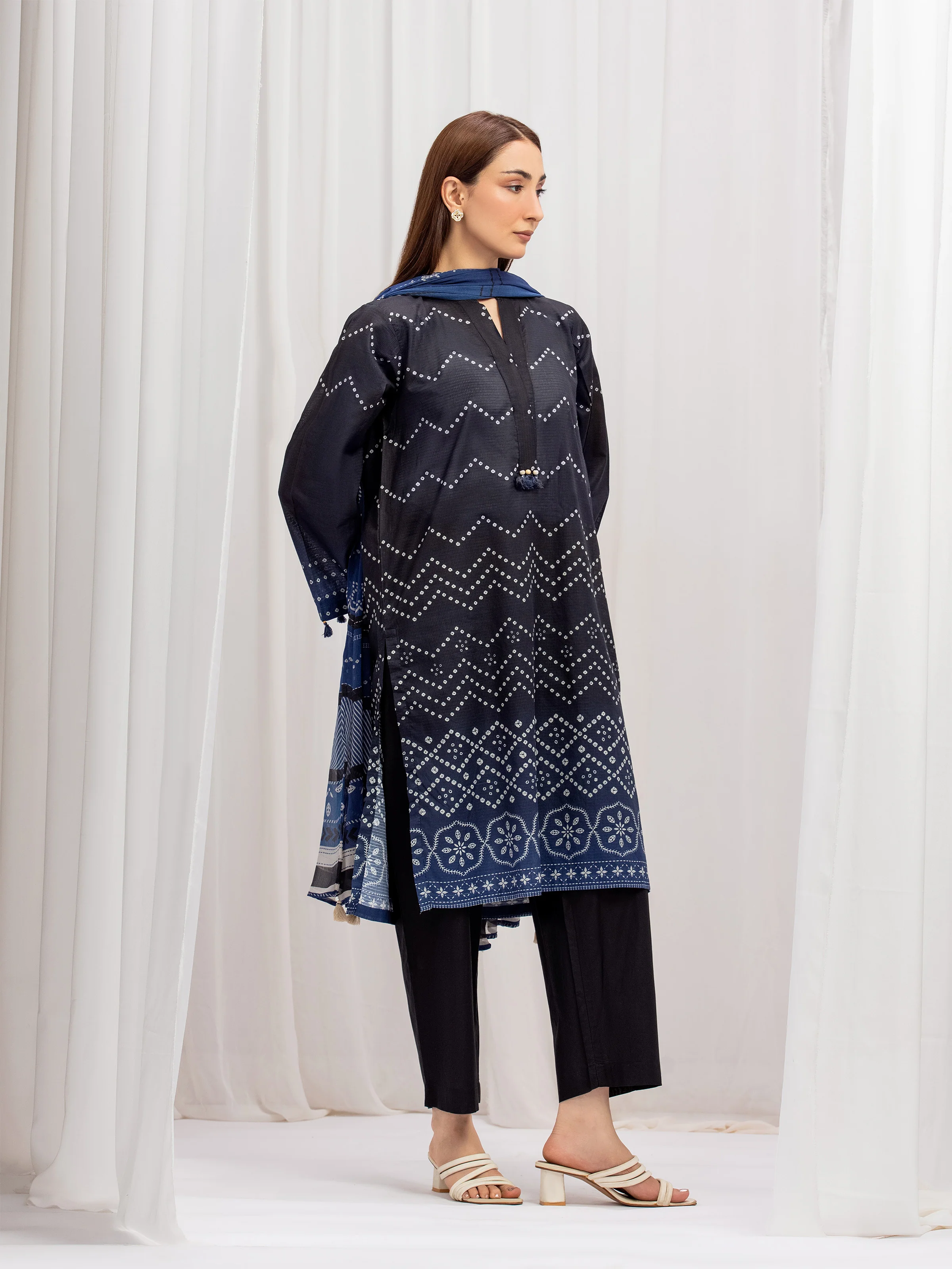 Printed Lawn Slub Suit - EWTKP5-81744-3P - Image 4