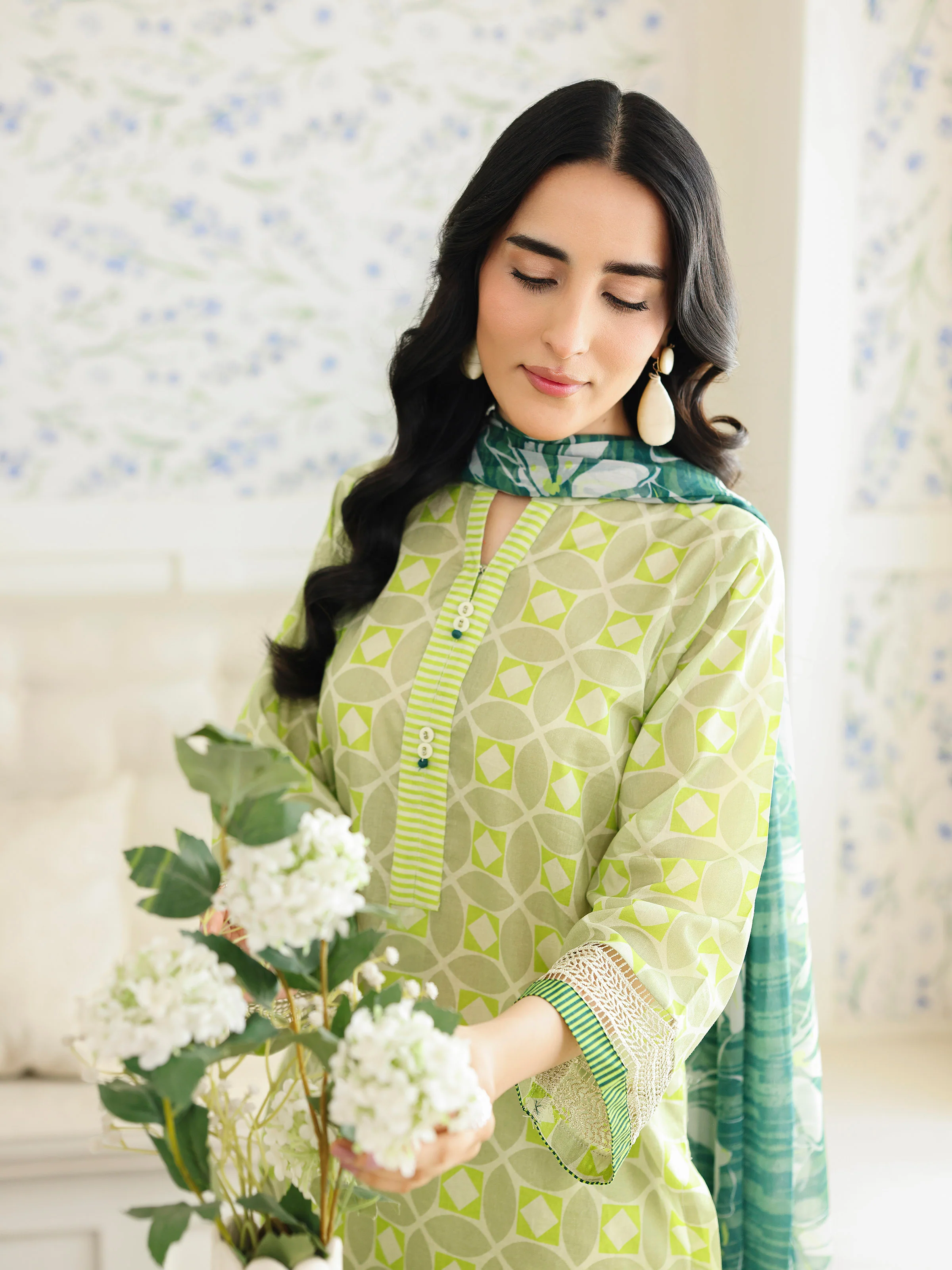 Printed Lawn Suit - EWTKP5-81998-3P - Image 3