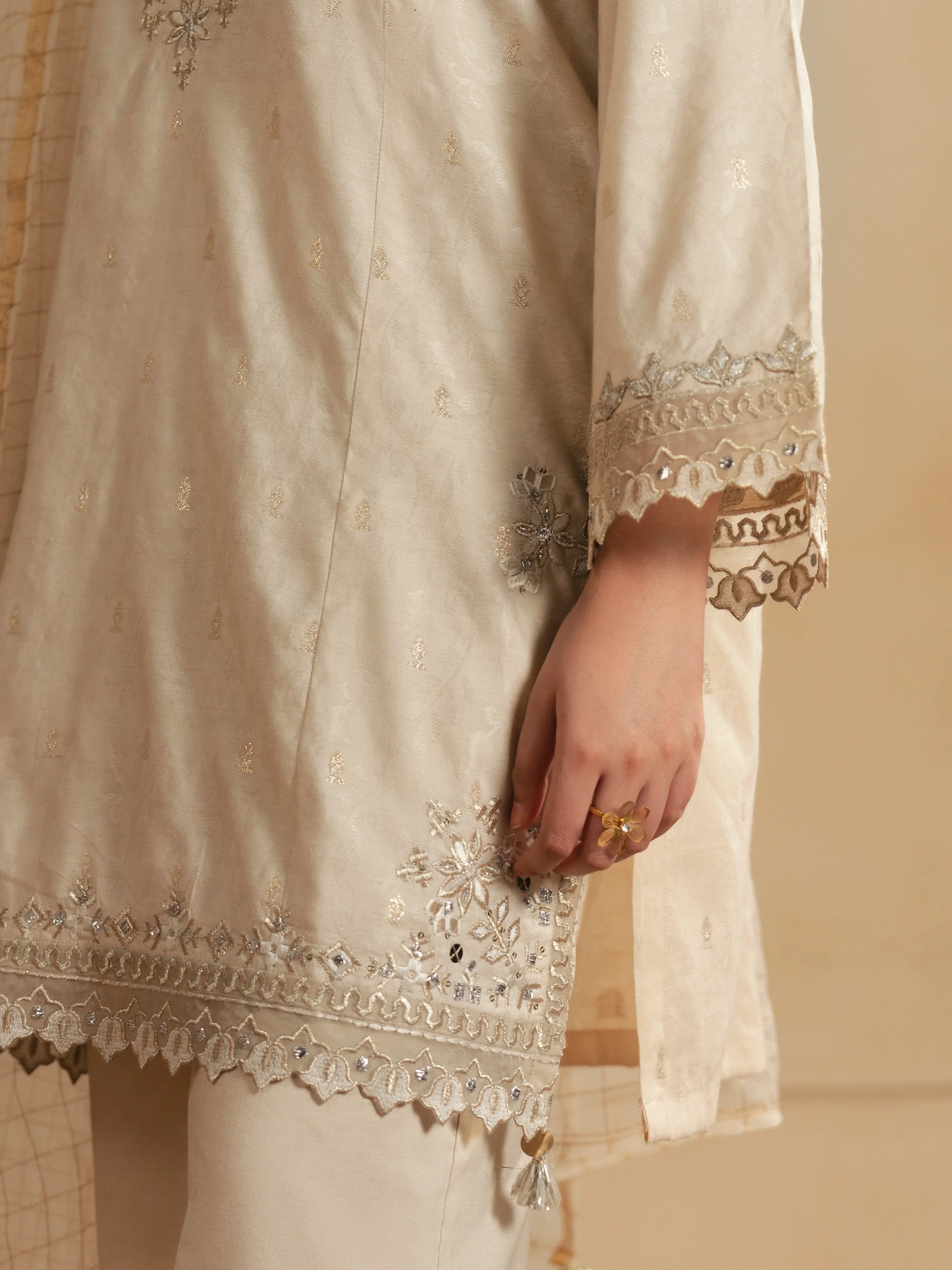 Embroidered Jacquard Suit - EWTKED6-86228-3P - Image 3