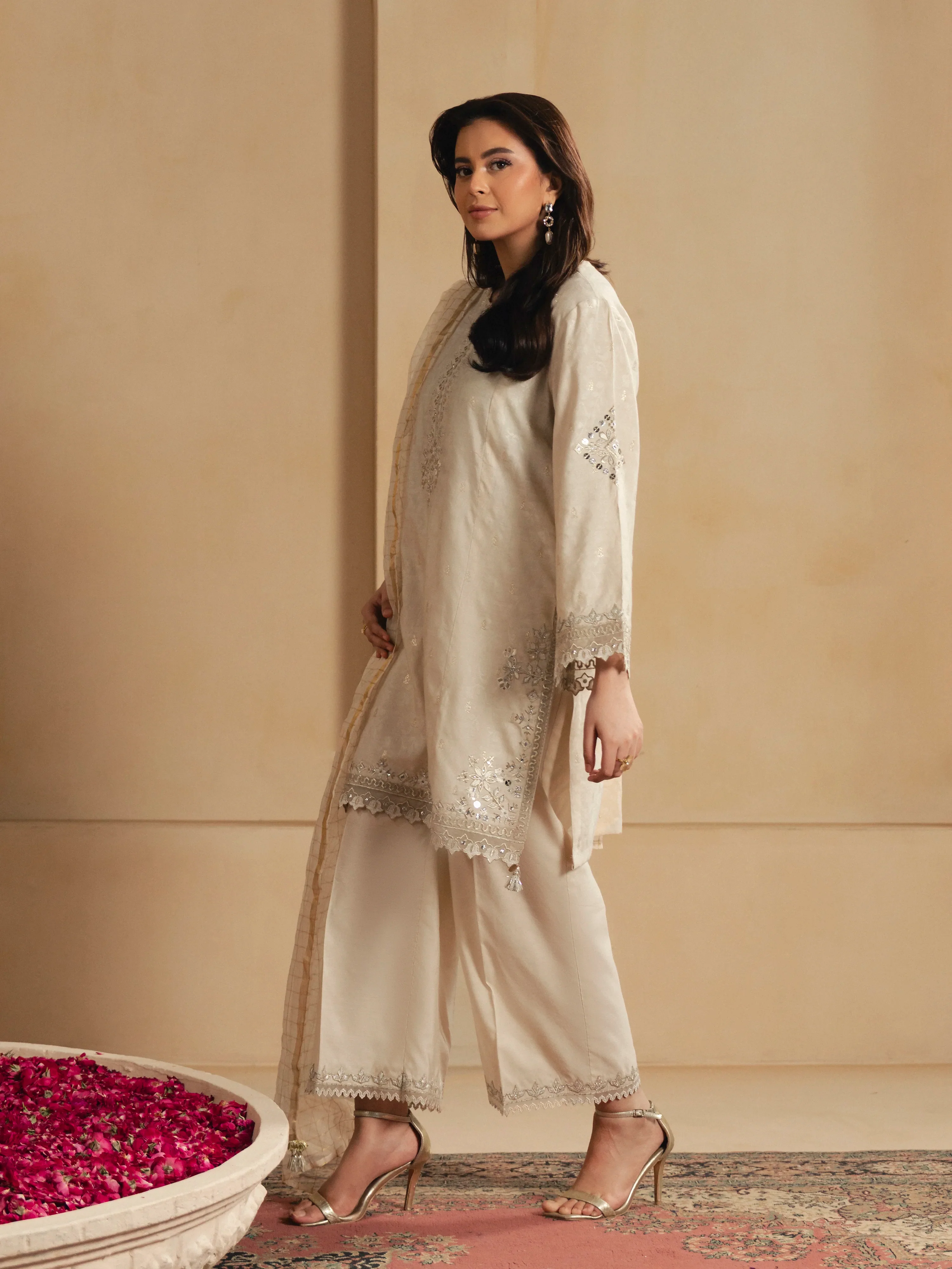Embroidered Jacquard Suit - EWTKED6-86228-3P - Image 5