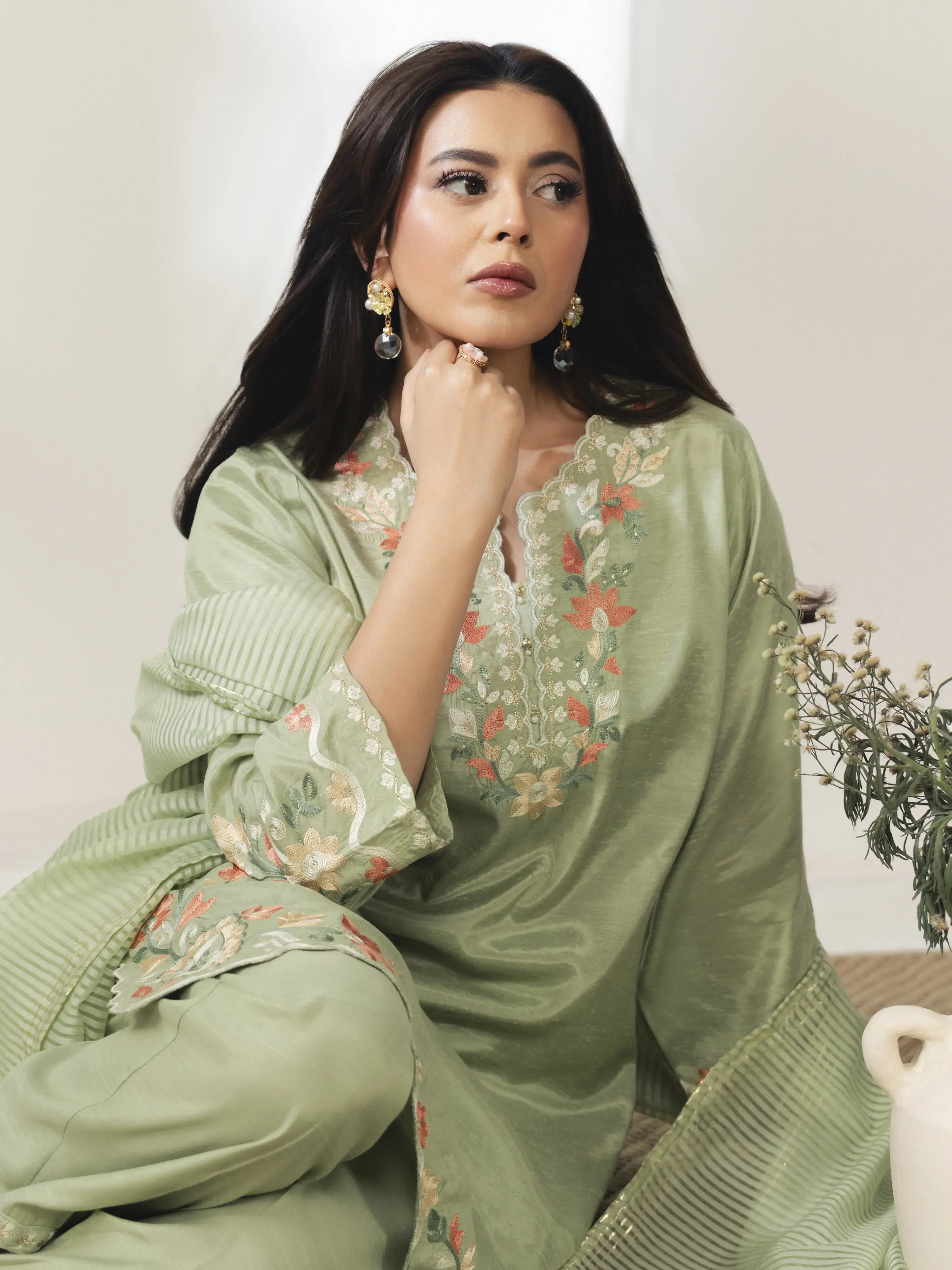 Embroidered Karandi Suit - EWTKED6-86078-3P - Image 5
