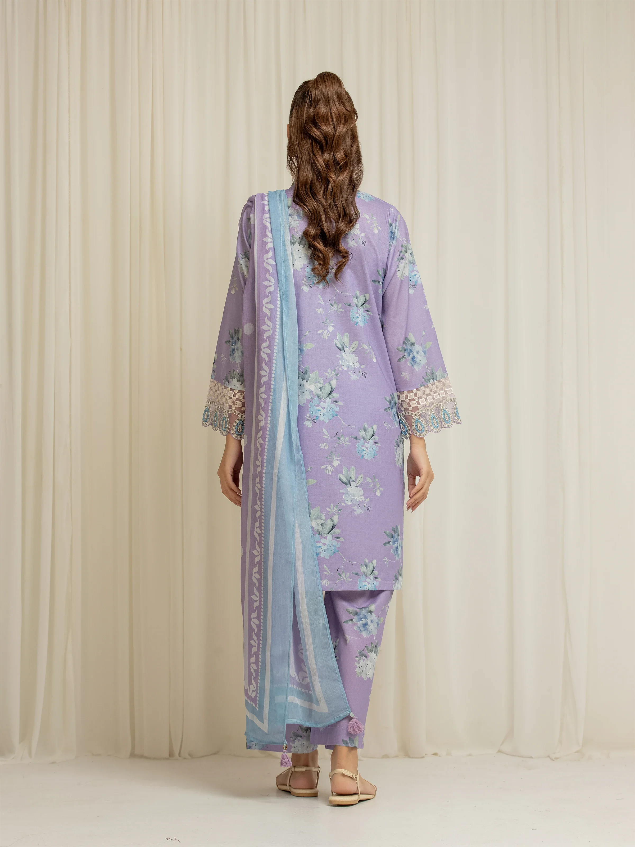 Embroidered Lawn Suit - EWTKE5-82496-3P - Image 5