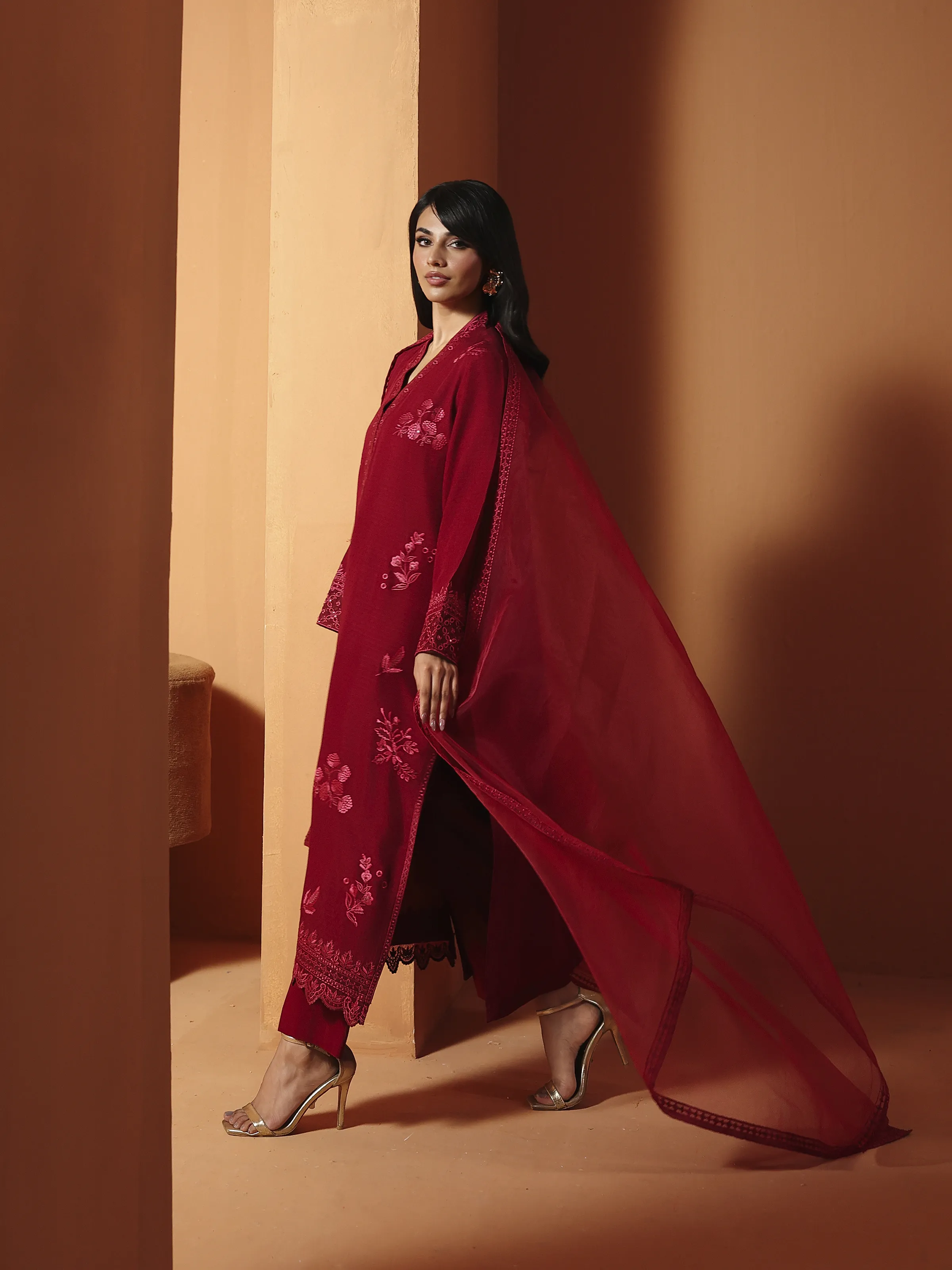Embroidered Viscose Suit - EWTKED6-84118-3P - Image 4