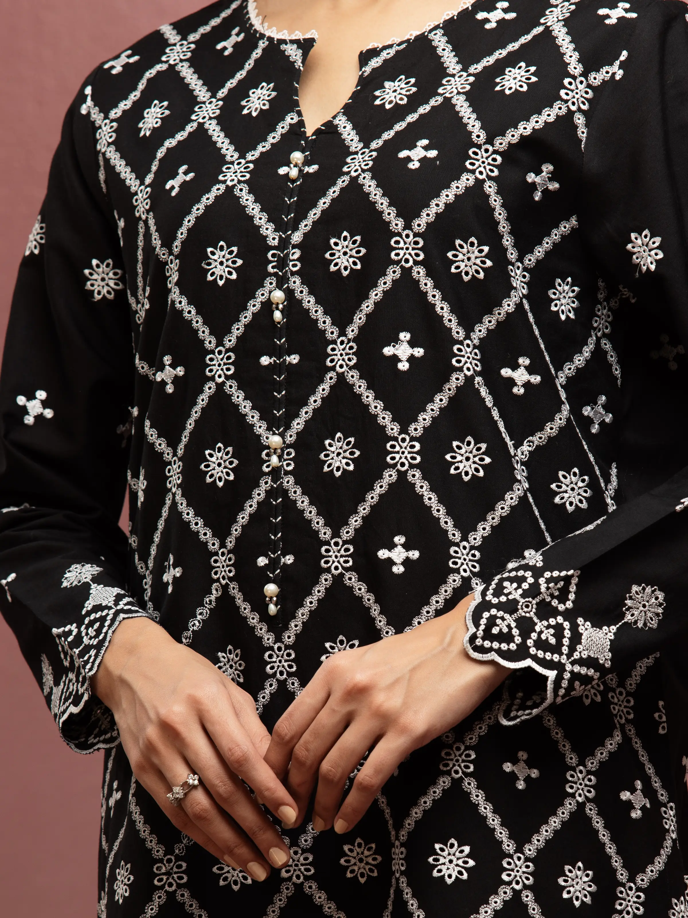 Embroidered Cambric Suit - EWU5V2-31002-3P - Image 4
