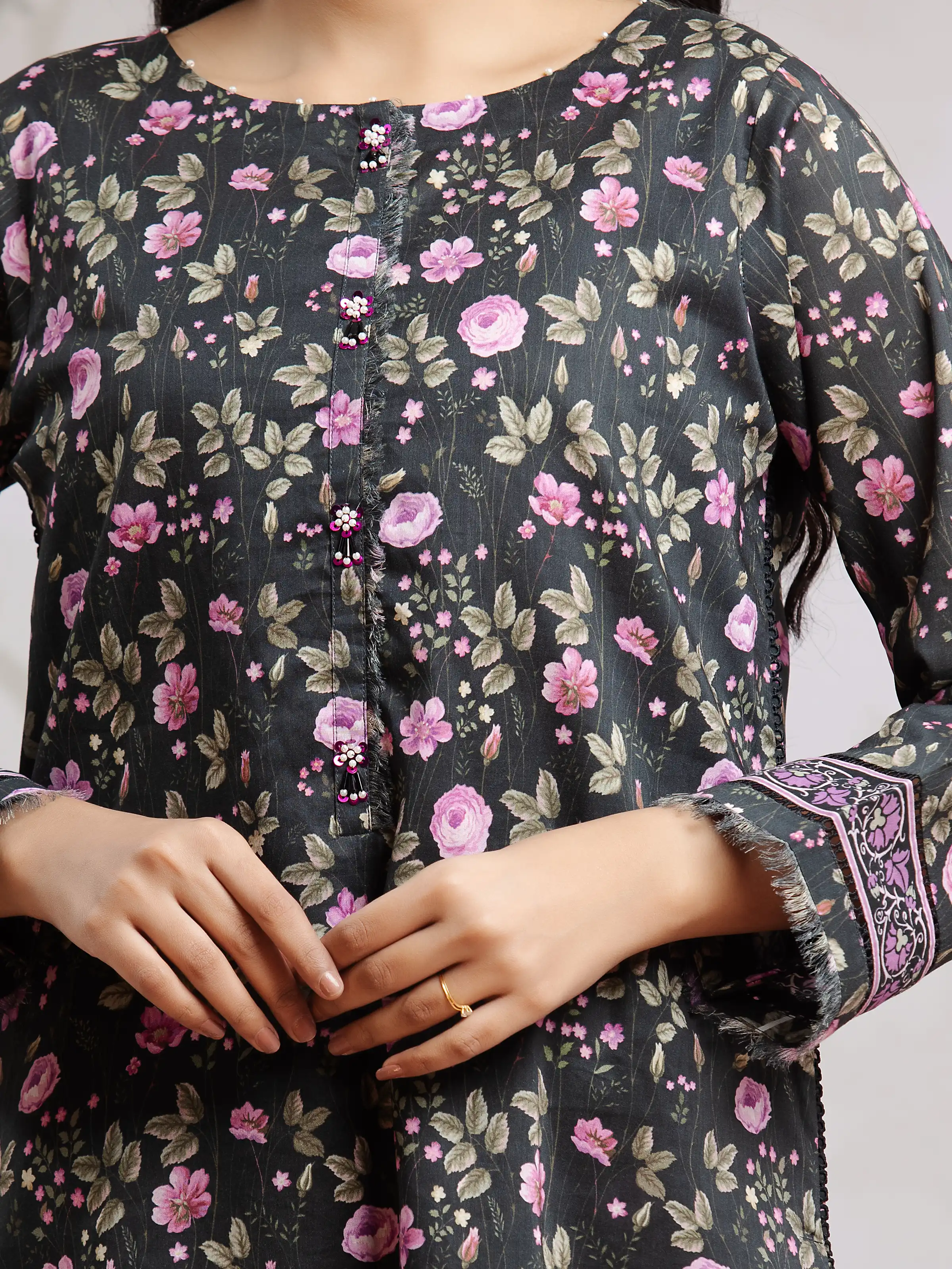Printed Khaddar Suit - EWU24A3-29809-3P - Image 4