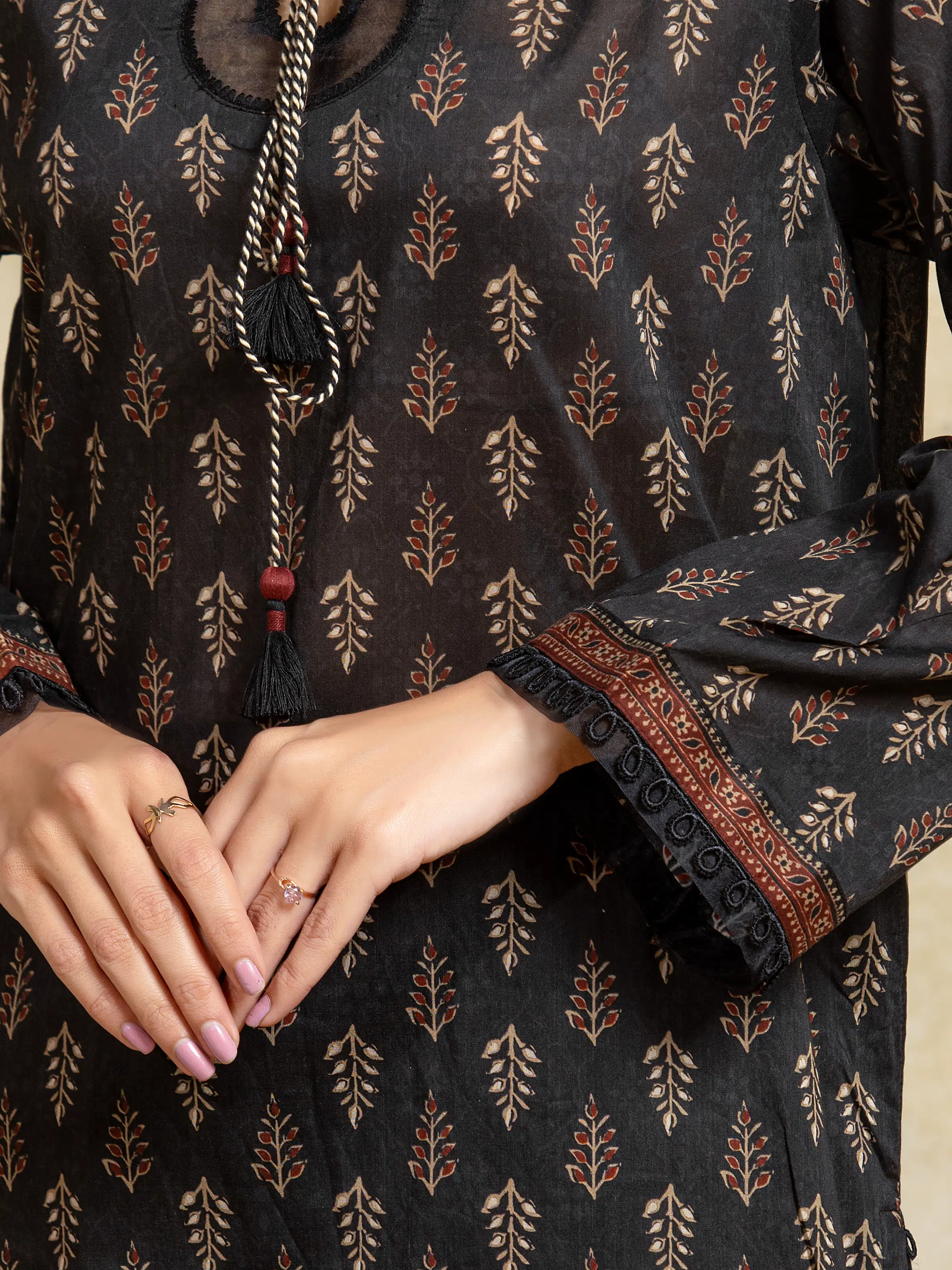 Printed Khaddar Suit - EWU5A3-35928-3P - Image 3