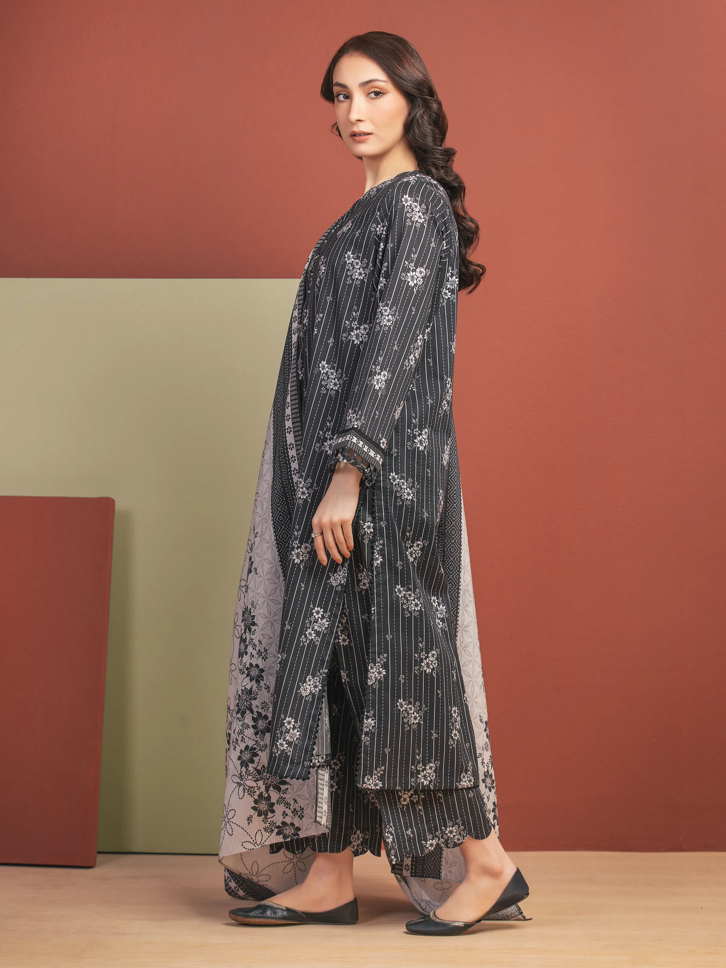 Printed Lawn Suit - EWU5A1-35307-3P - Image 4