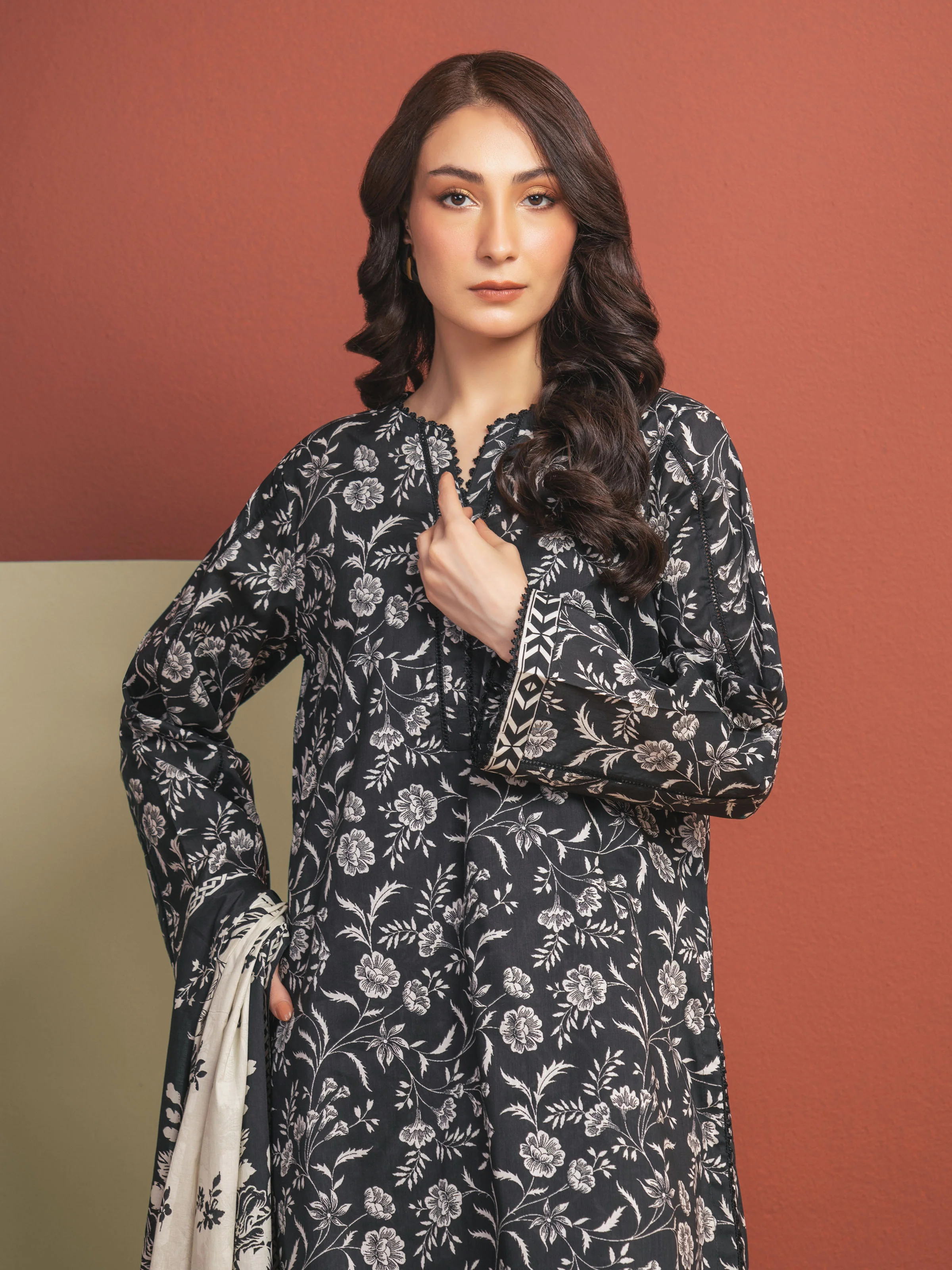 Printed Lawn Suit - EWU5A1-35309-3P - Image 2