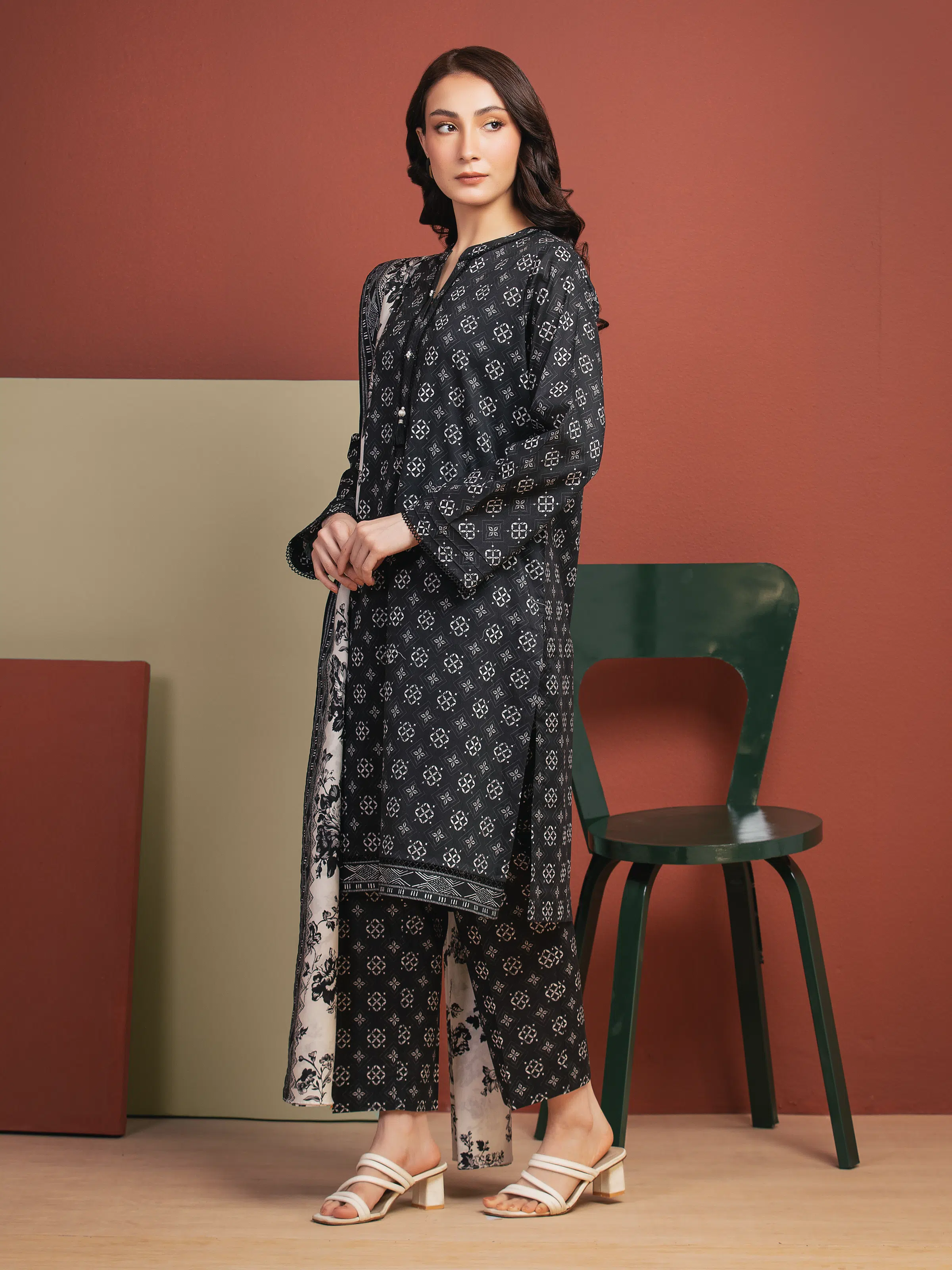 Printed Lawn Suit - EWU5A1-35310-3P - Image 2