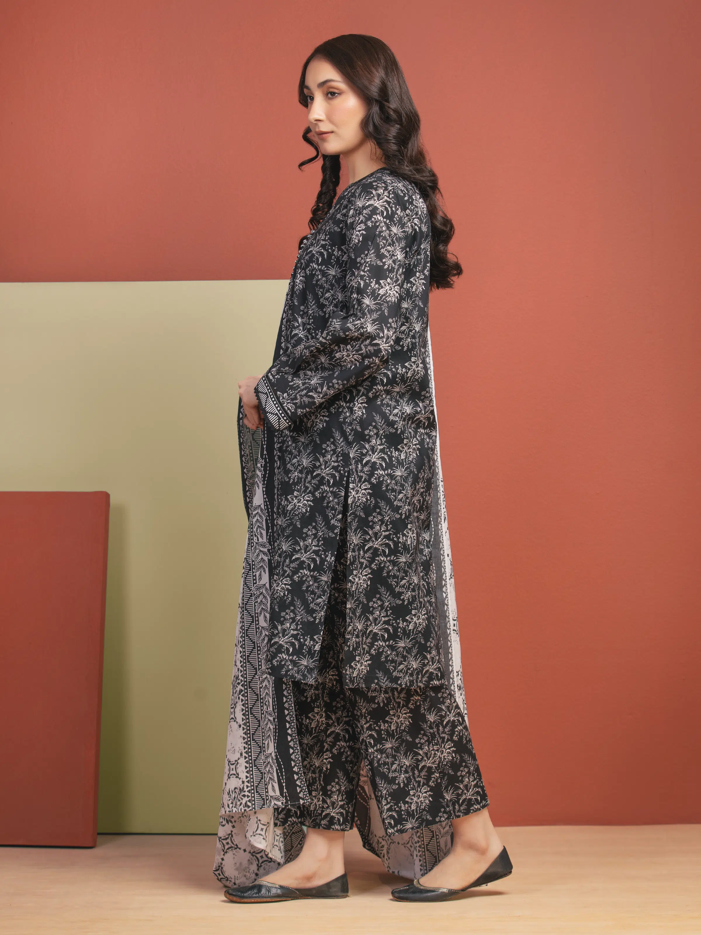 Printed Lawn Suit - EWU5A1-35312-3P - Image 5
