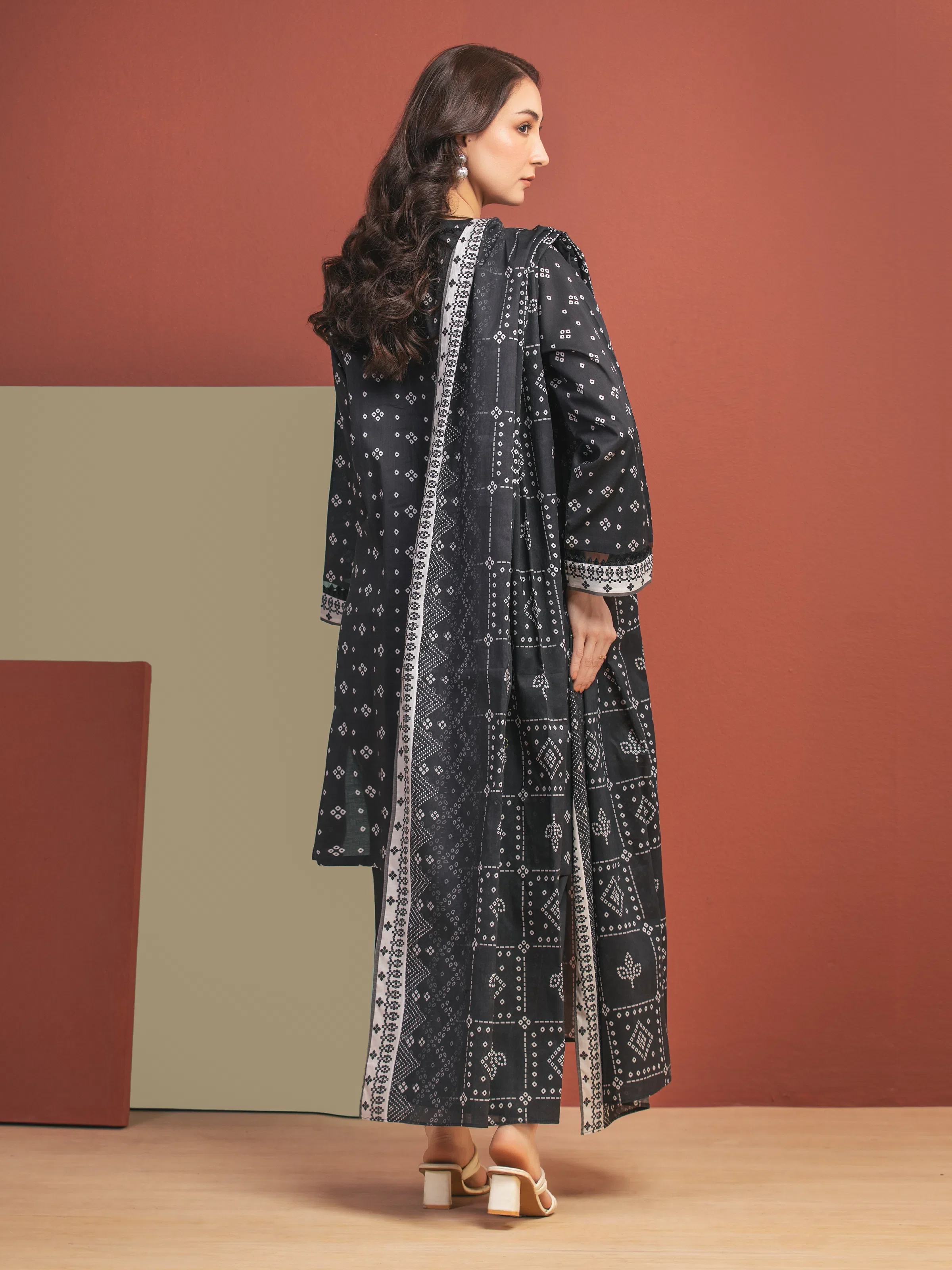 Printed Lawn Suit - EWU5A1-35314-3P - Image 4