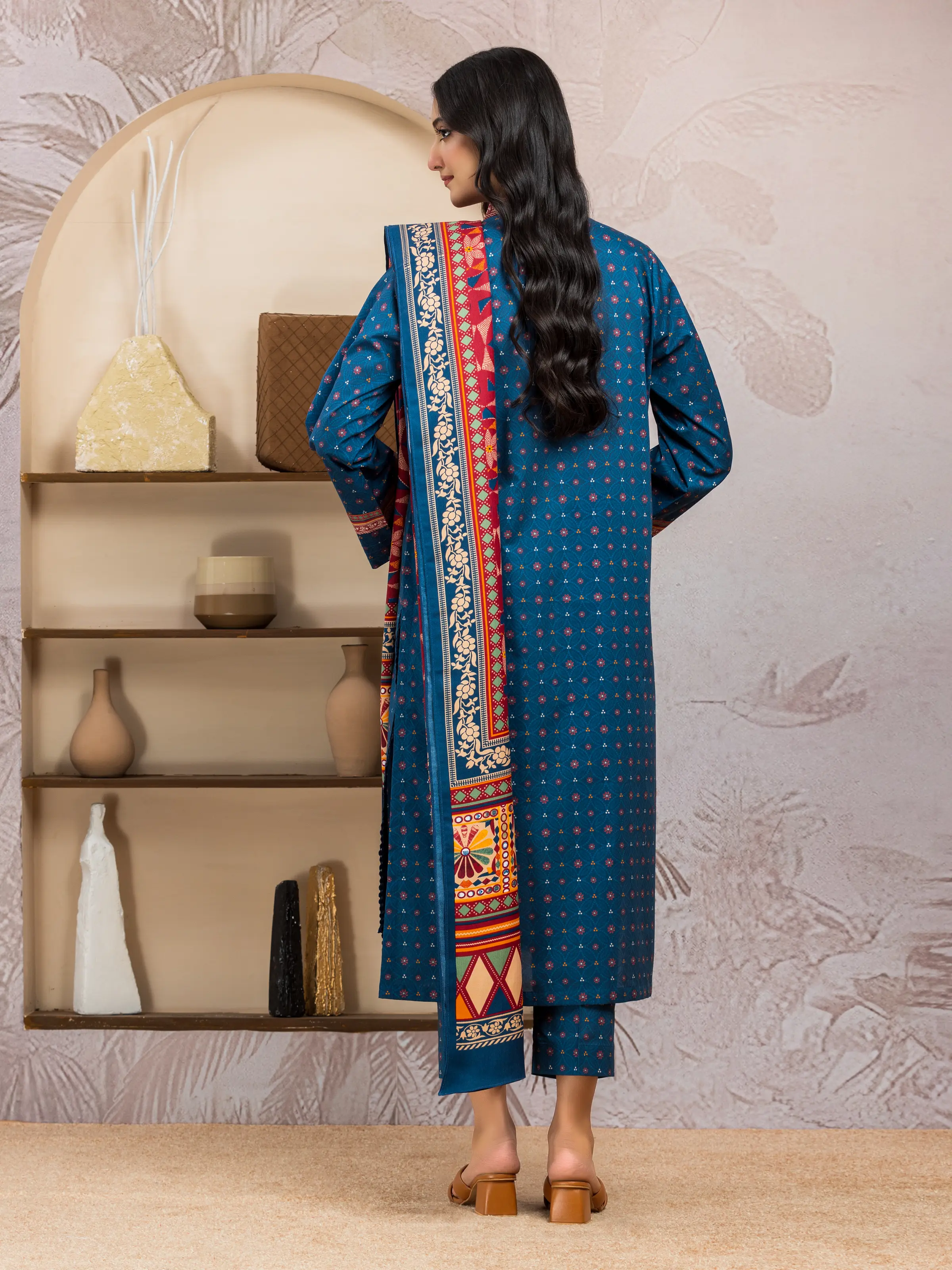 Printed Khaddar Suit - EWU24M3-106-3P - Image 2