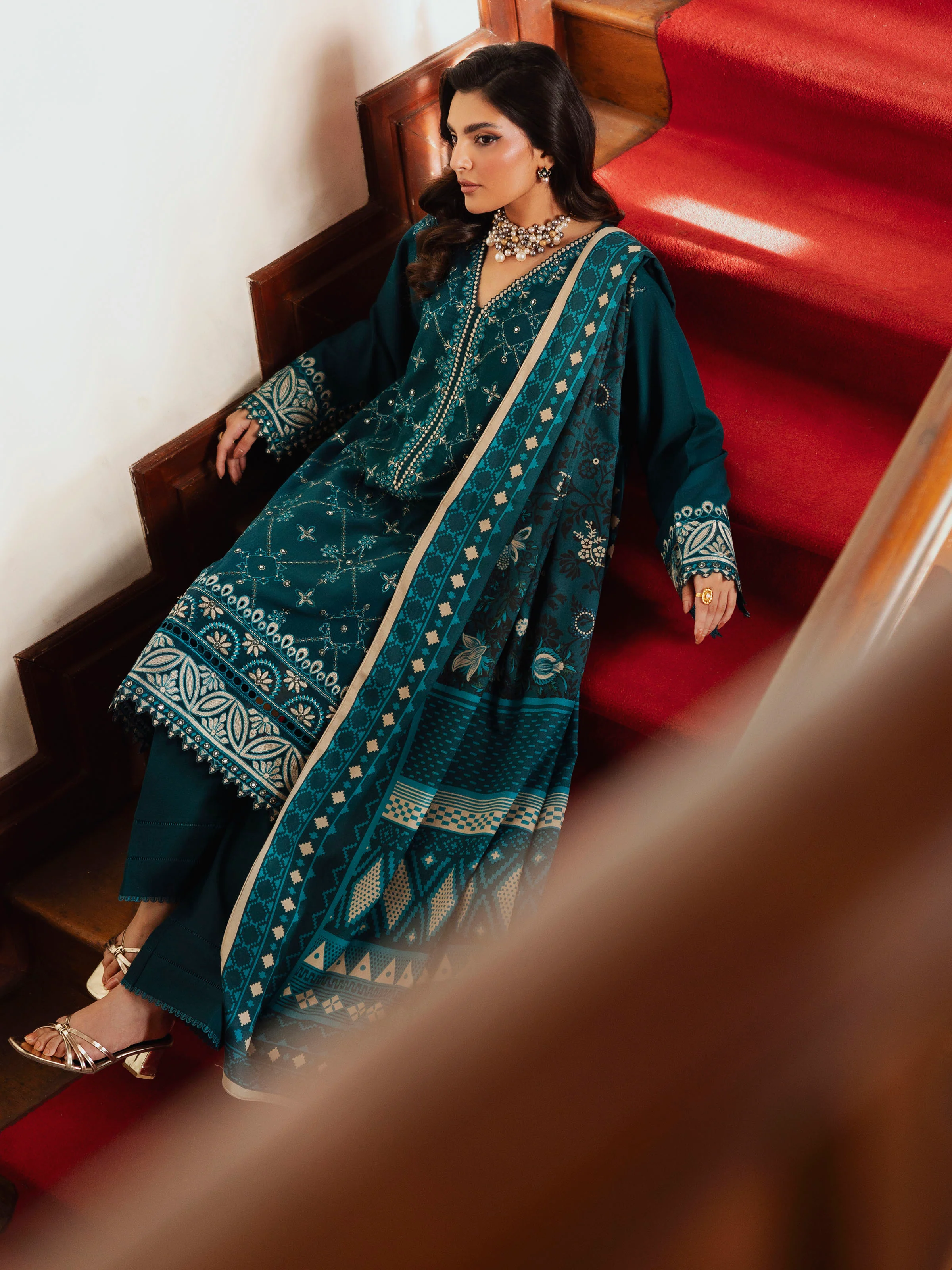 Embroidered Khaddar Suit - EWU5V11-32010-3P - Image 2