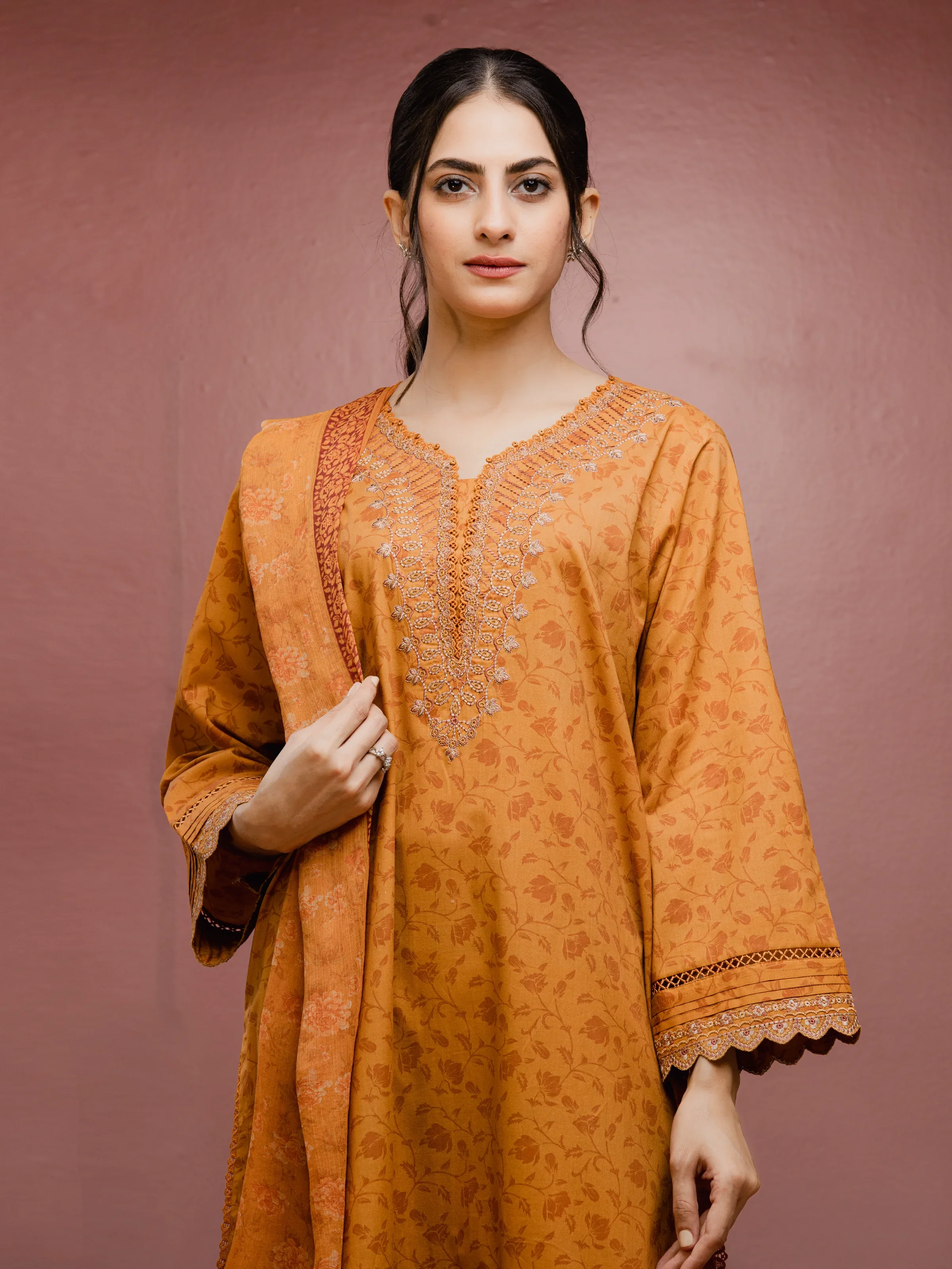 Embroidered Cambric Suit - EWU5V2-31056-3P - Image 2