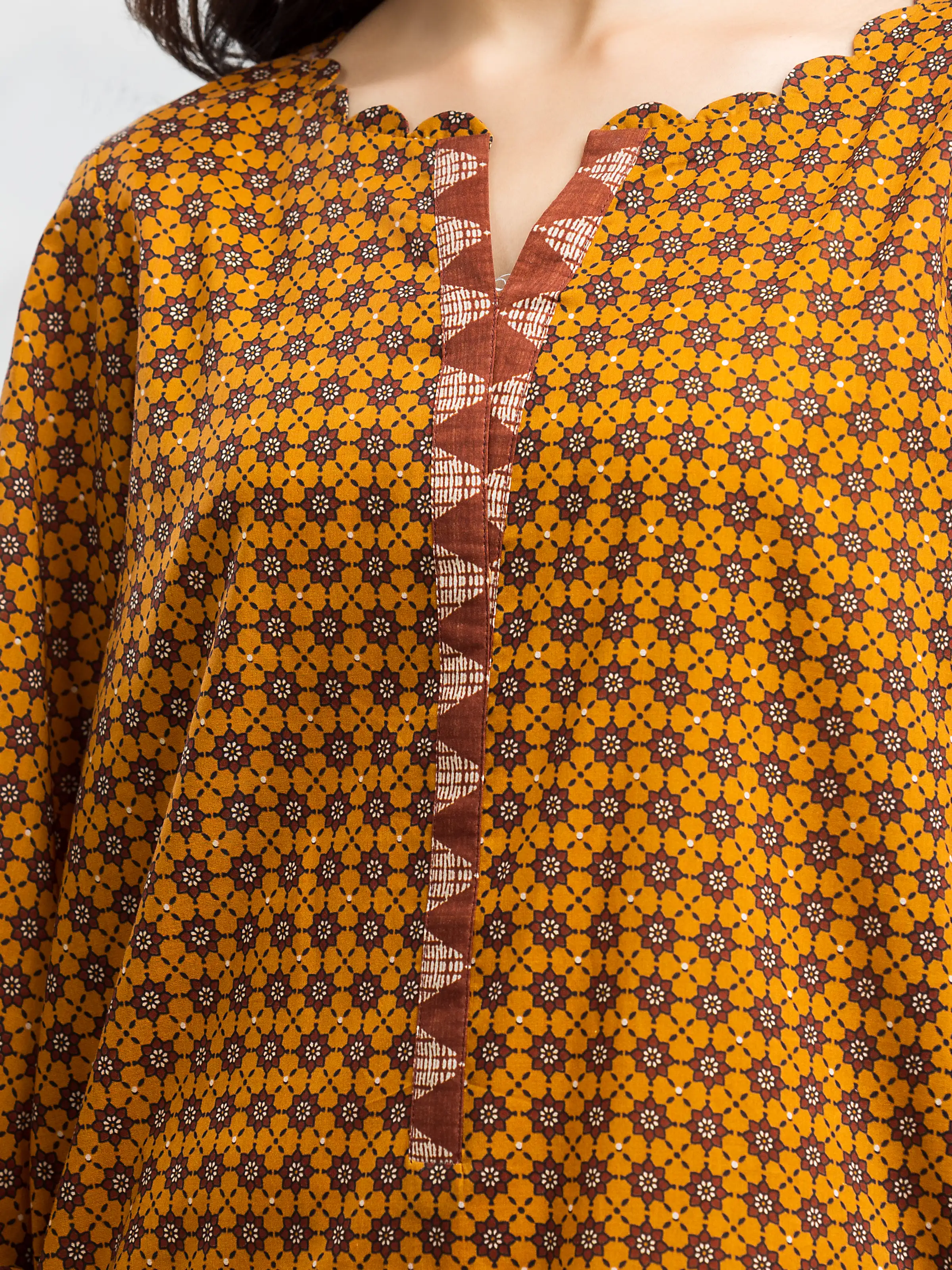 Printed Khaddar Suit - EWU24A3-28100-3P - Image 6