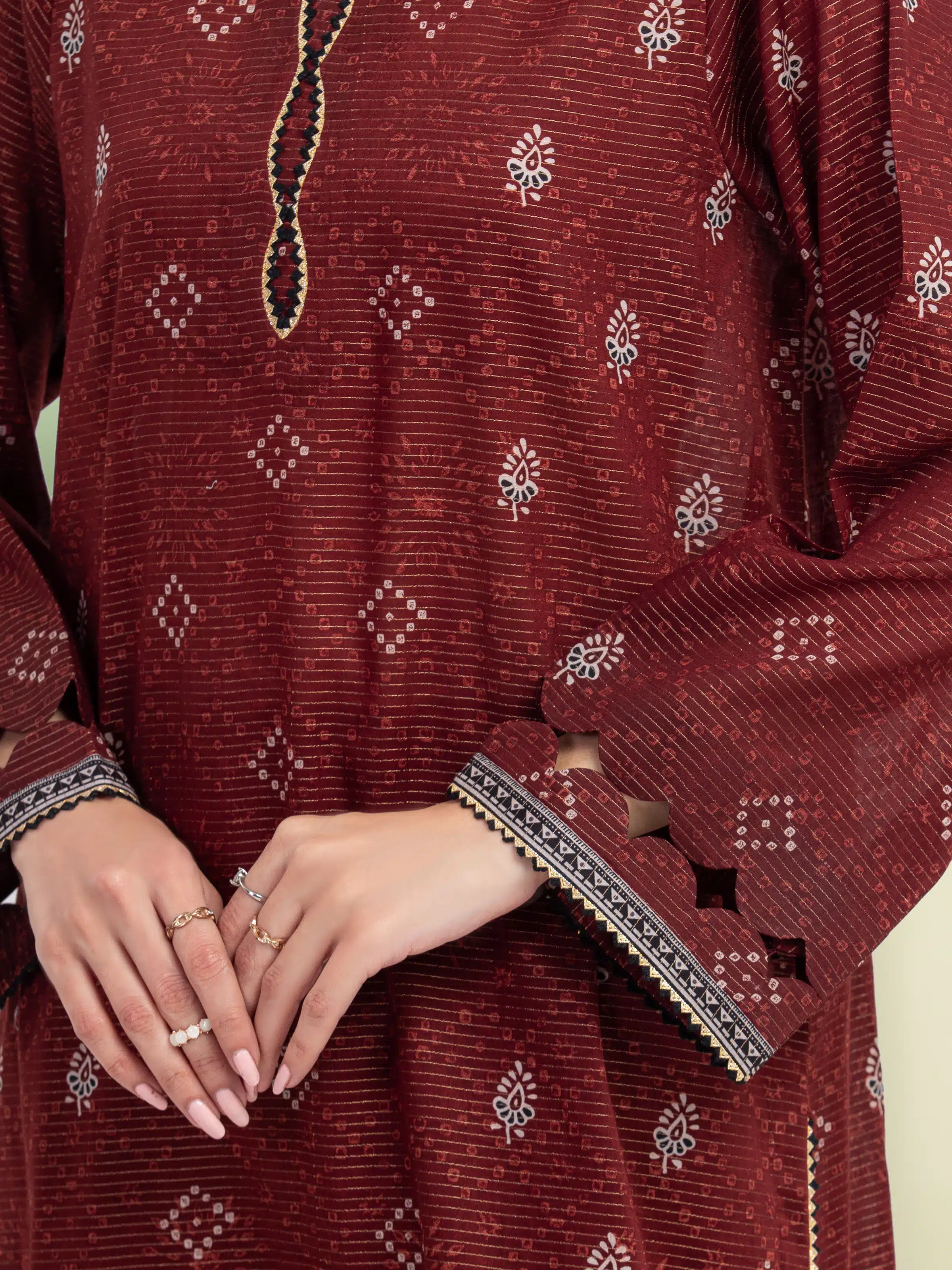 Printed Zari Lawn Suit - EWU5M6-023-3P - Image 4