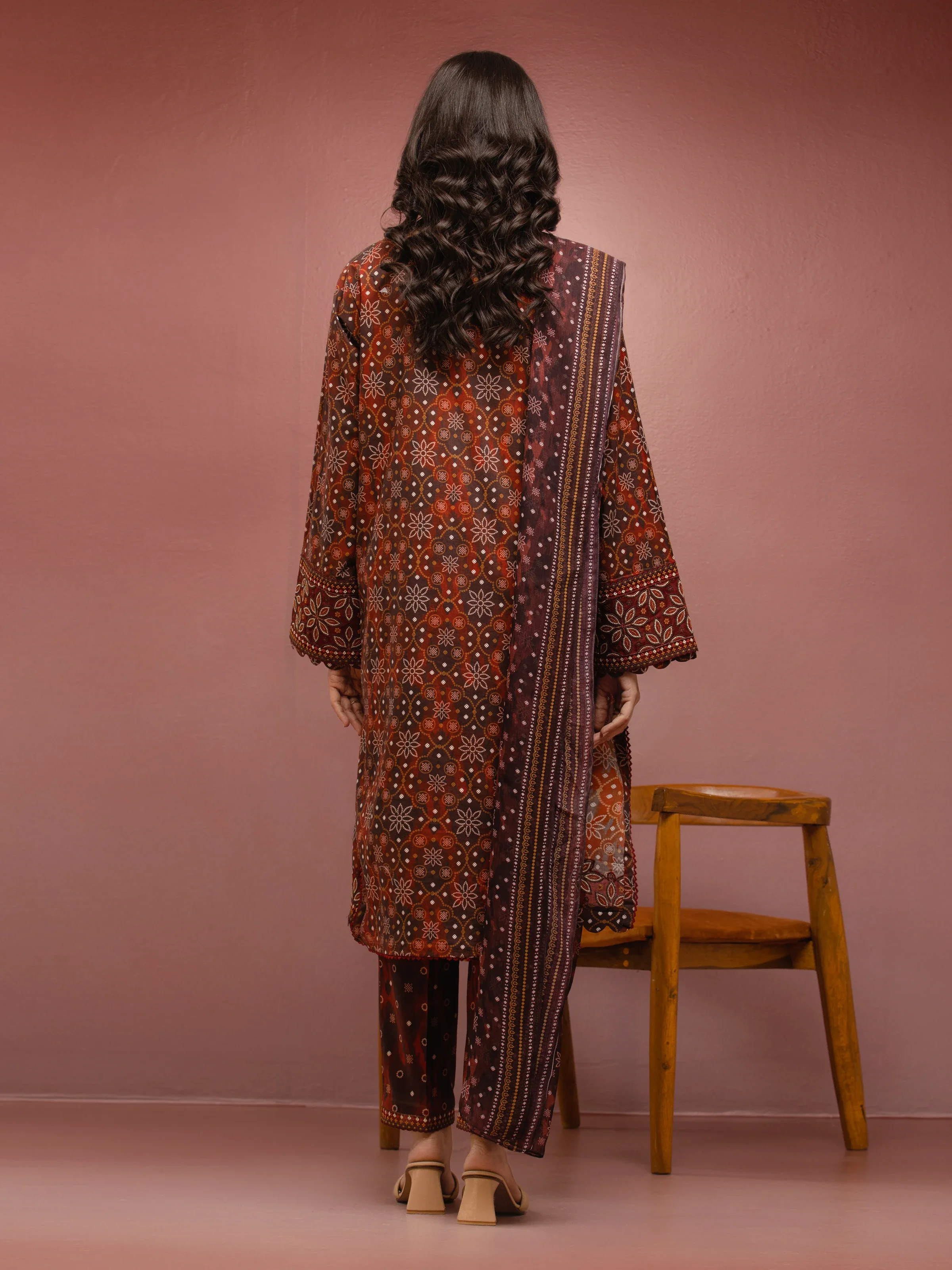 Embroidered Cambric Suit - EWU5V2-31044-3P - Image 2