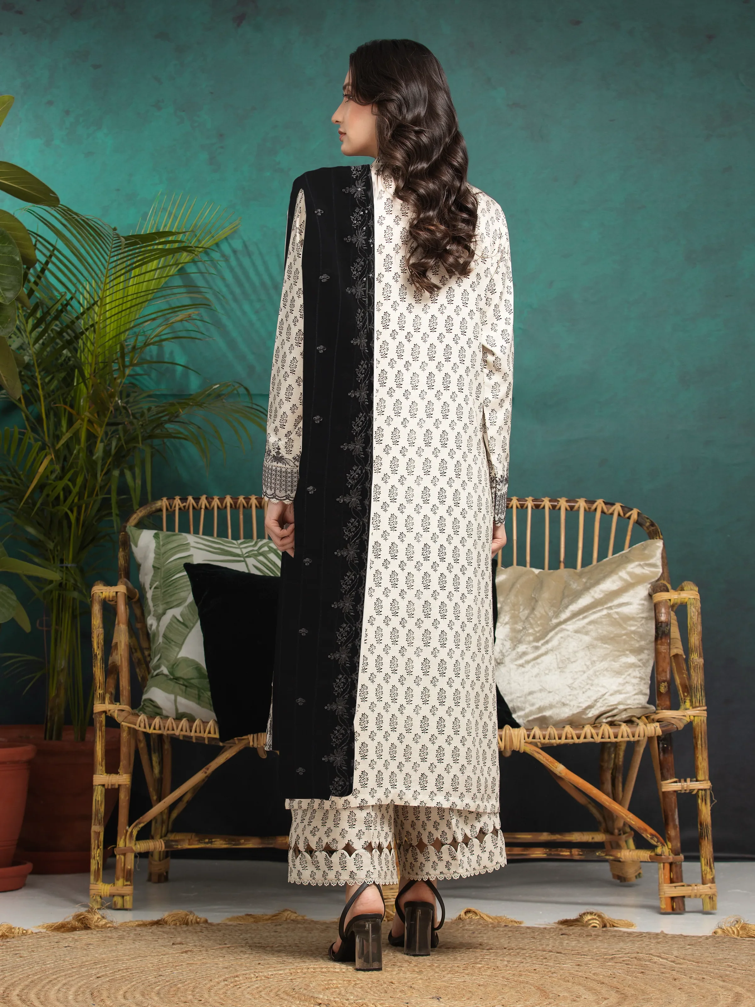 Embroidered Raw Silk Suit - EWU5V16-30220-3P - Image 5