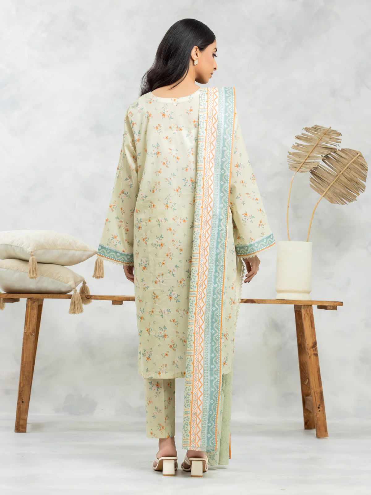 Printed Lawn Shirt Dupatta - EWU24A1-29242SD - Image 4