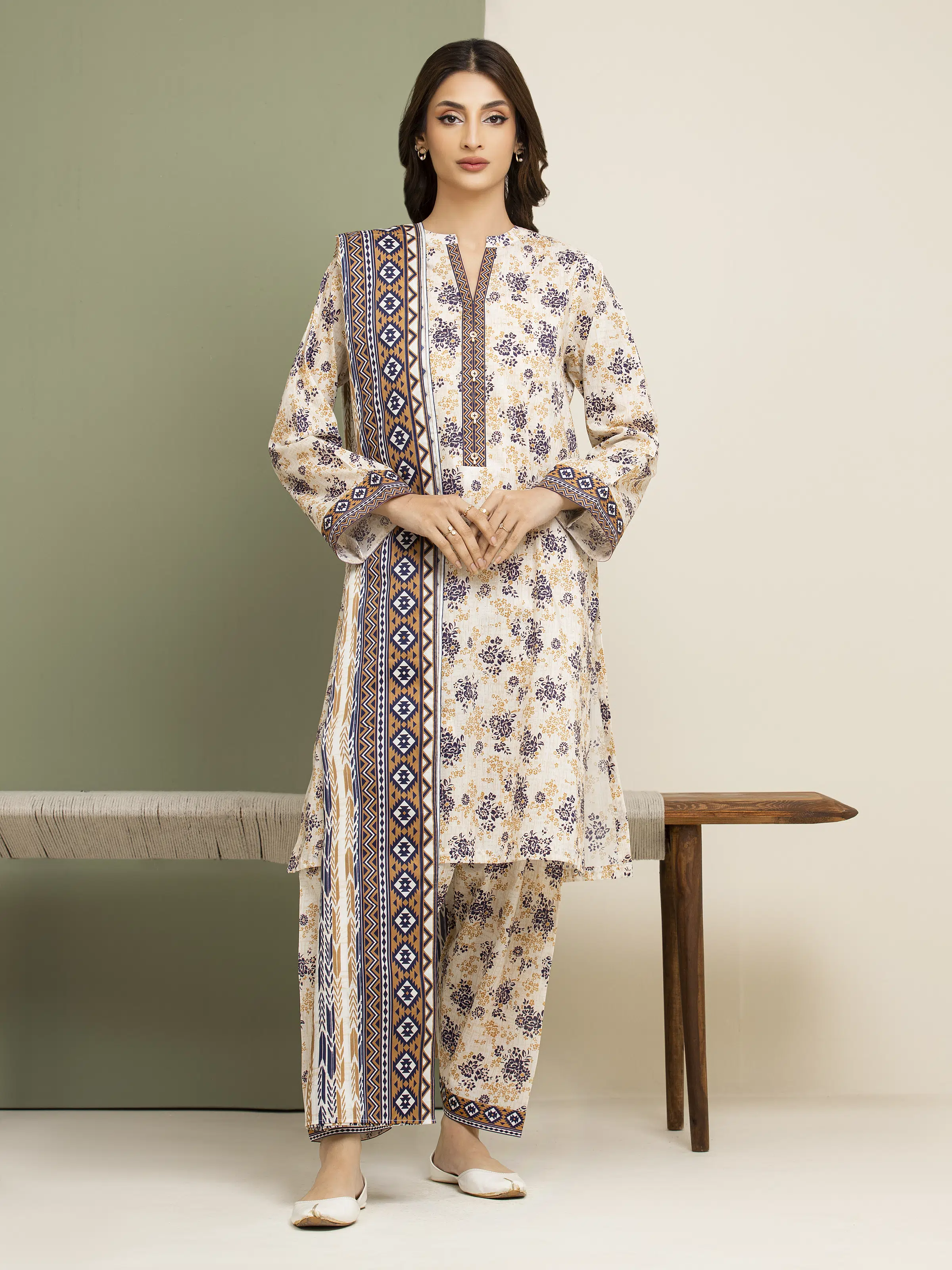 Printed Lawn Suit - EWU5A1-35141-3P