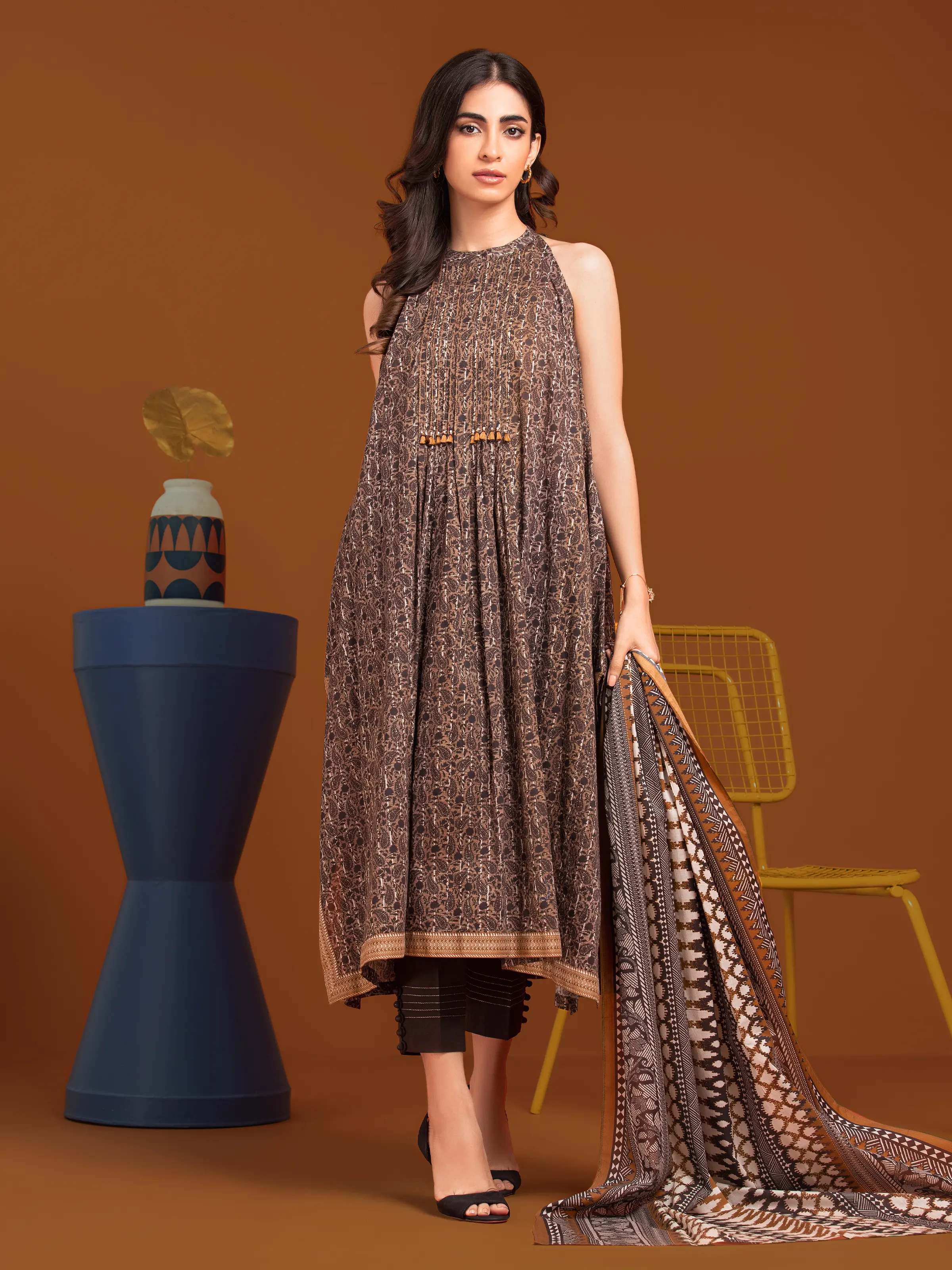 Printed Khaddar Suit - EWU24A3-27004-3P