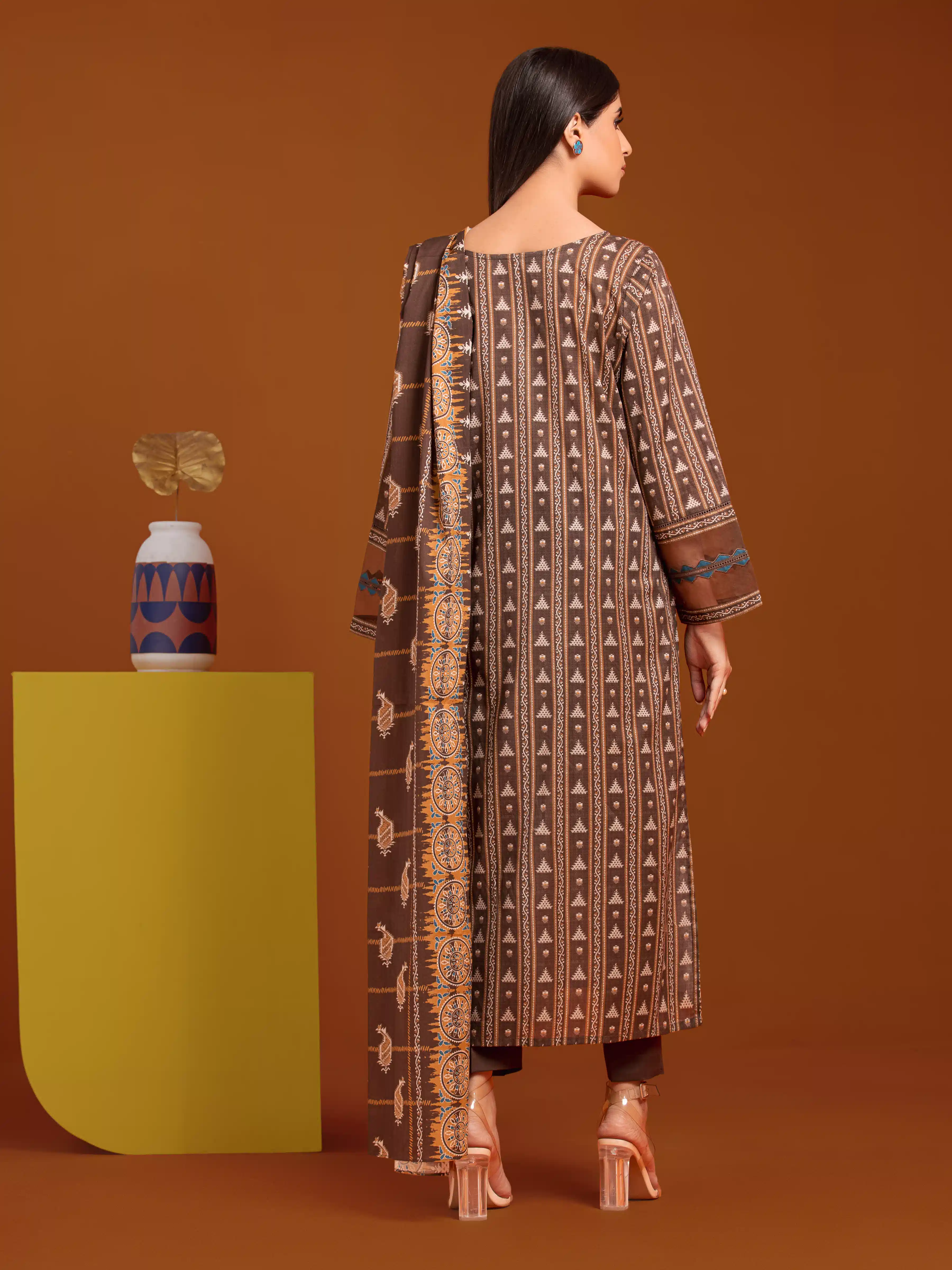 Printed Khaddar Suit - EWU24A3-27038-3P - Image 2