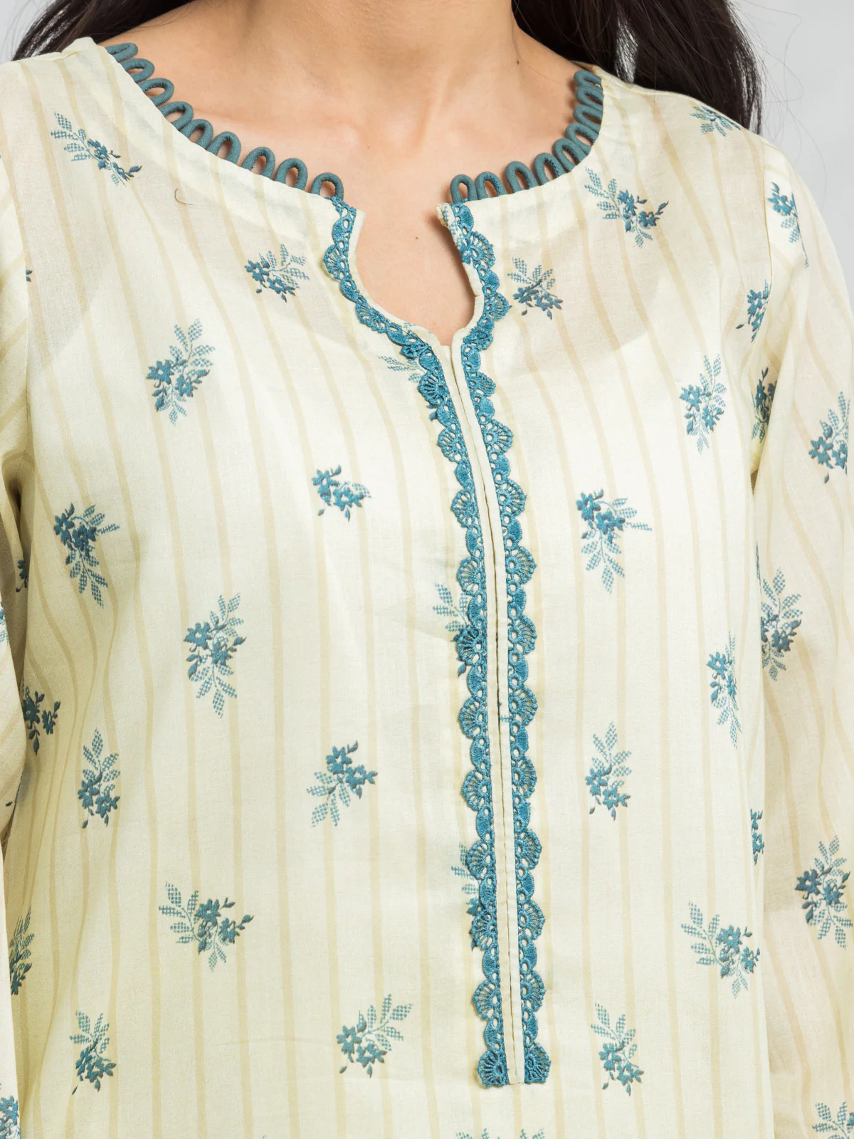 Printed Lawn Suit - EWU24A1-29471-3P - Image 3