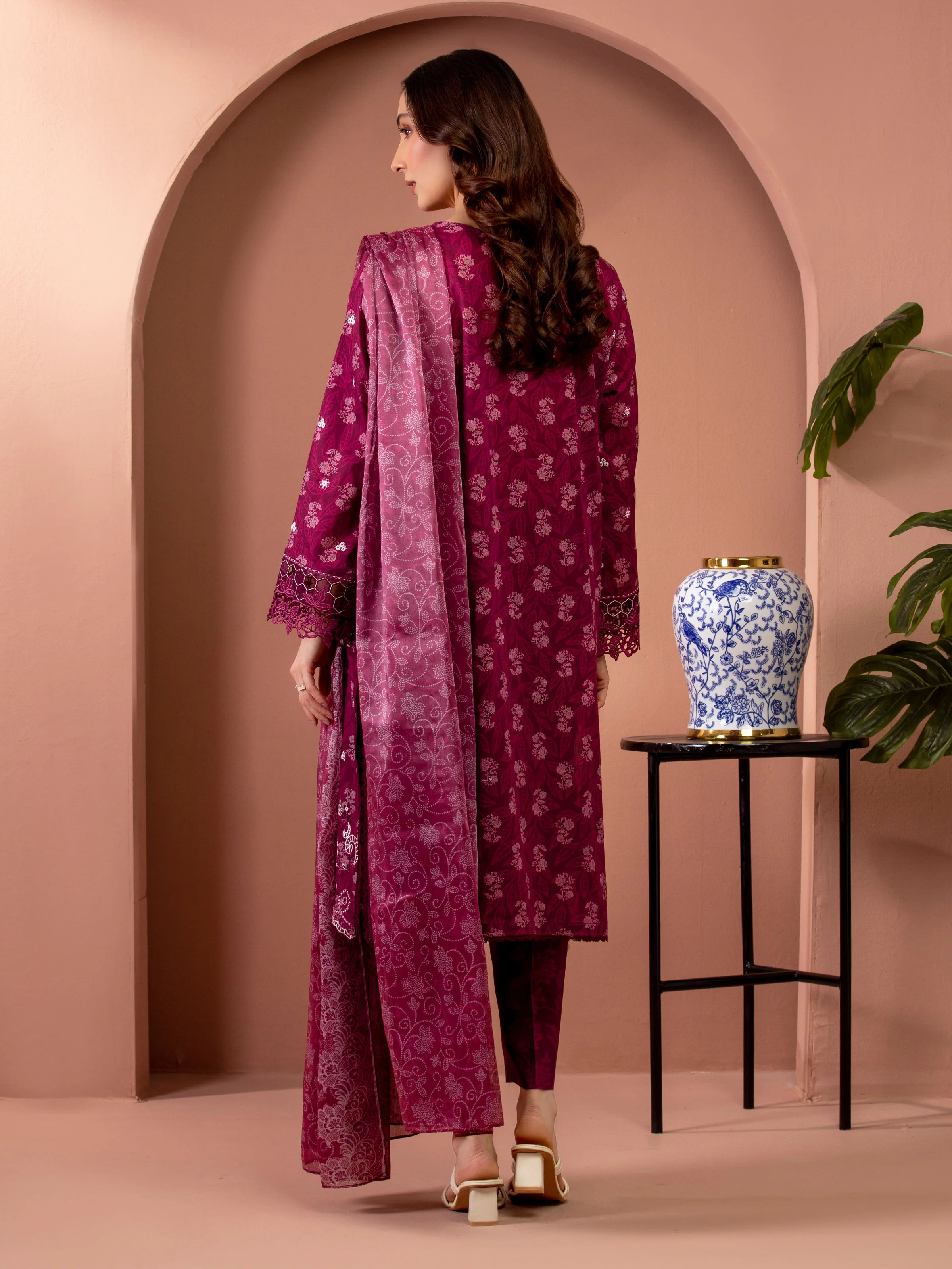 Embroidered Lawn Suit - EWU5V1-31427-3P - Image 2